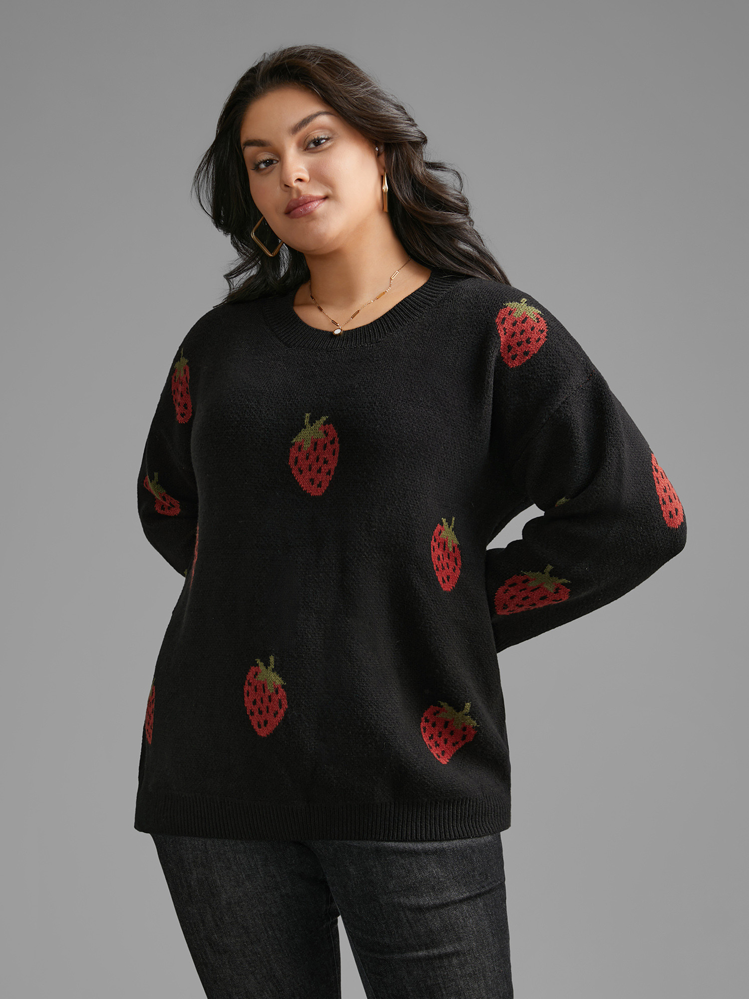 

Plus Size Strawberry Jacquard Drop Shoulder Sleeve Pullover Black Women Casual Loose Long Sleeve Round Neck Everyday Pullovers BloomChic