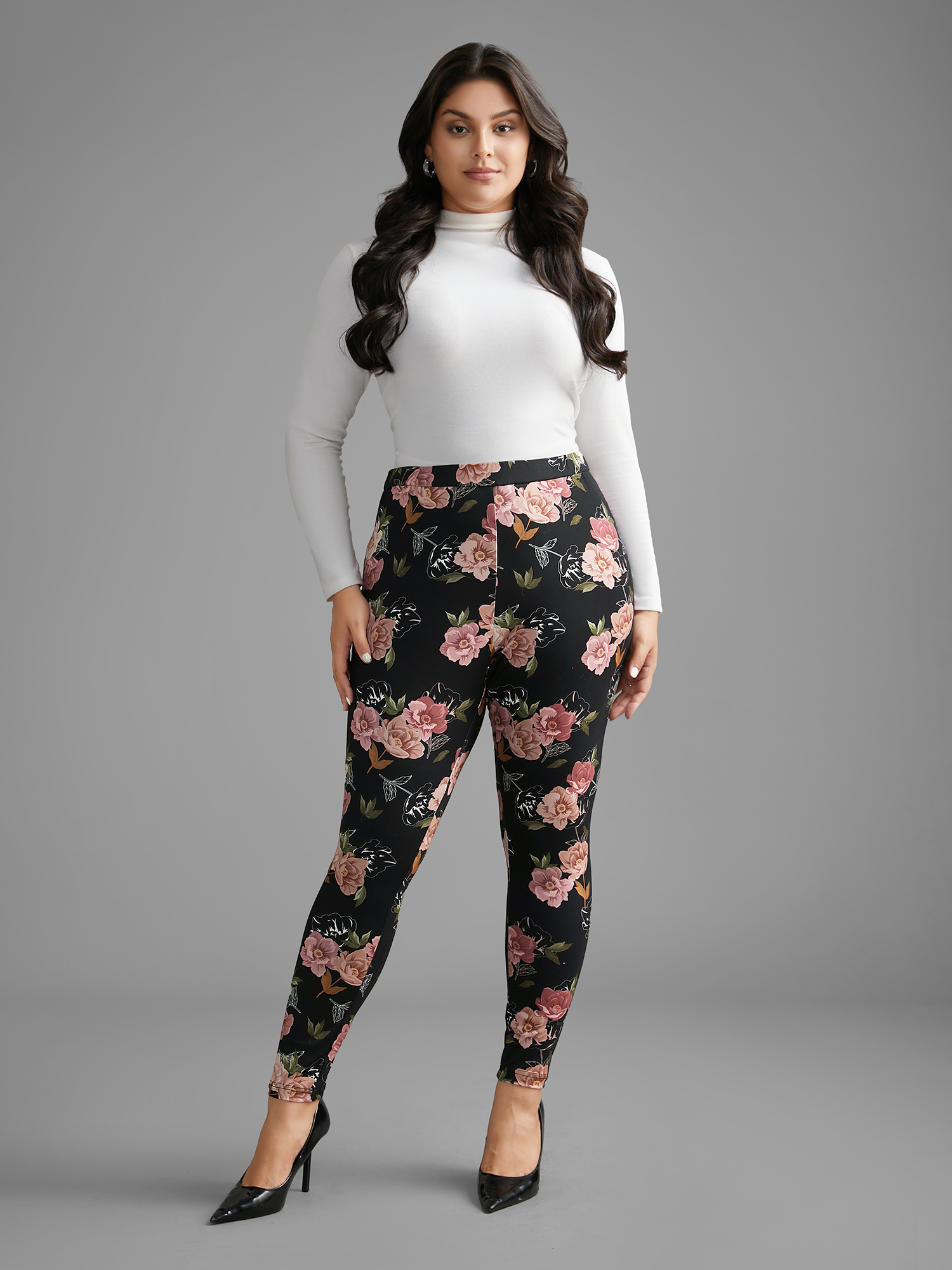 Plus Size Floral Mid Rise Skinny Leggings Women BlackFlower Elegant Medium stretch Skinny Mid Rise Everyday Leggings BloomChic 14-16/1X 
