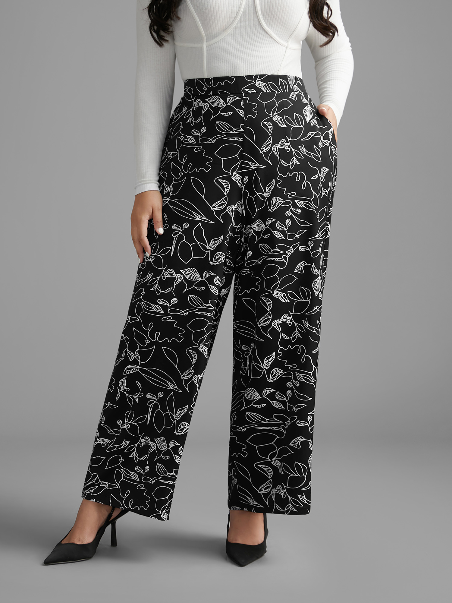 

Plus Size Graffiti Print Elastic Waist Wide Leg Pants Women BlackFlower At the Office Wide Leg Mid Rise Work Pants BloomChic