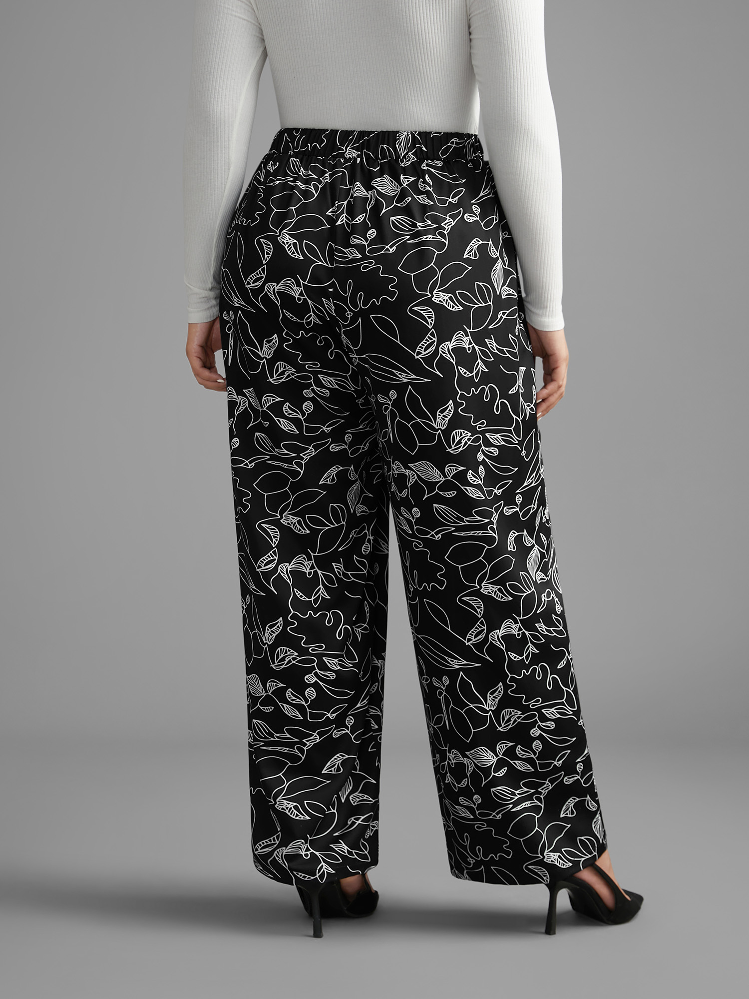 Plus Size Graffiti Print Elastic Waist Wide Leg Pants Women BlackFlower At the Office Wide Leg Mid Rise Work Pants BloomChic 30/6X 