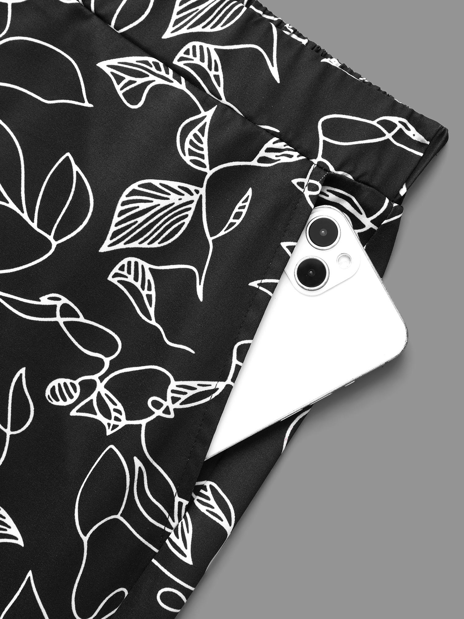 Plus Size Graffiti Print Elastic Waist Wide Leg Pants Women BlackFlower At the Office Wide Leg Mid Rise Work Pants BloomChic 30/6X 