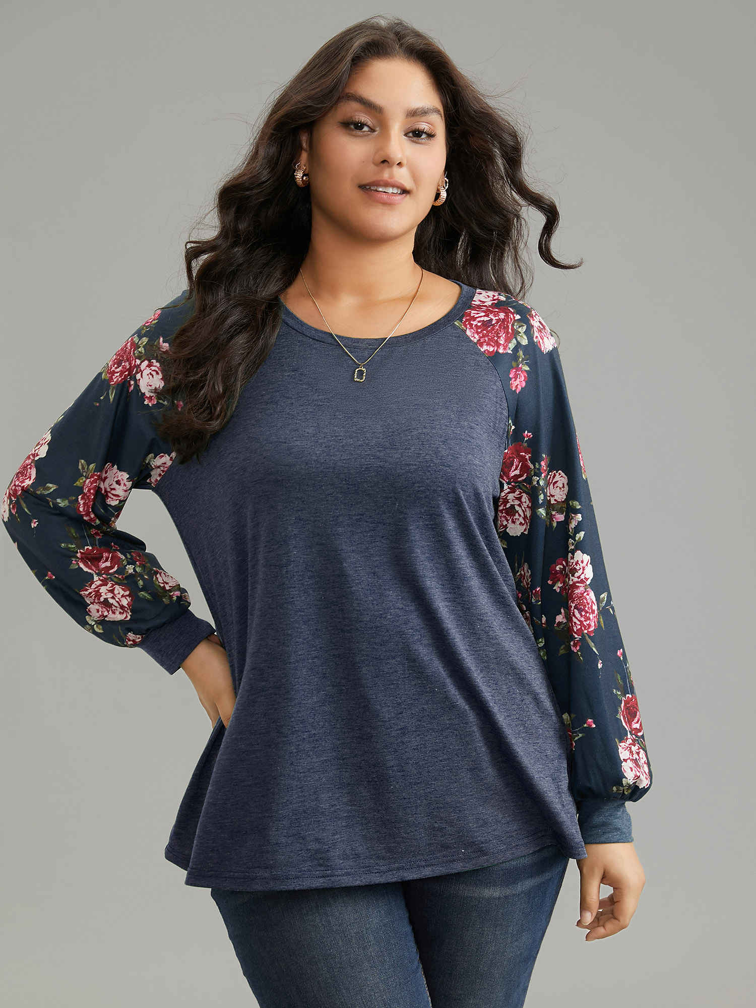 

Plus Size Floral Patchwork Crew Neck Raglan Sleeve T-shirt Indigo Women Elegant Printed Floral Round Neck Dailywear T-shirts BloomChic