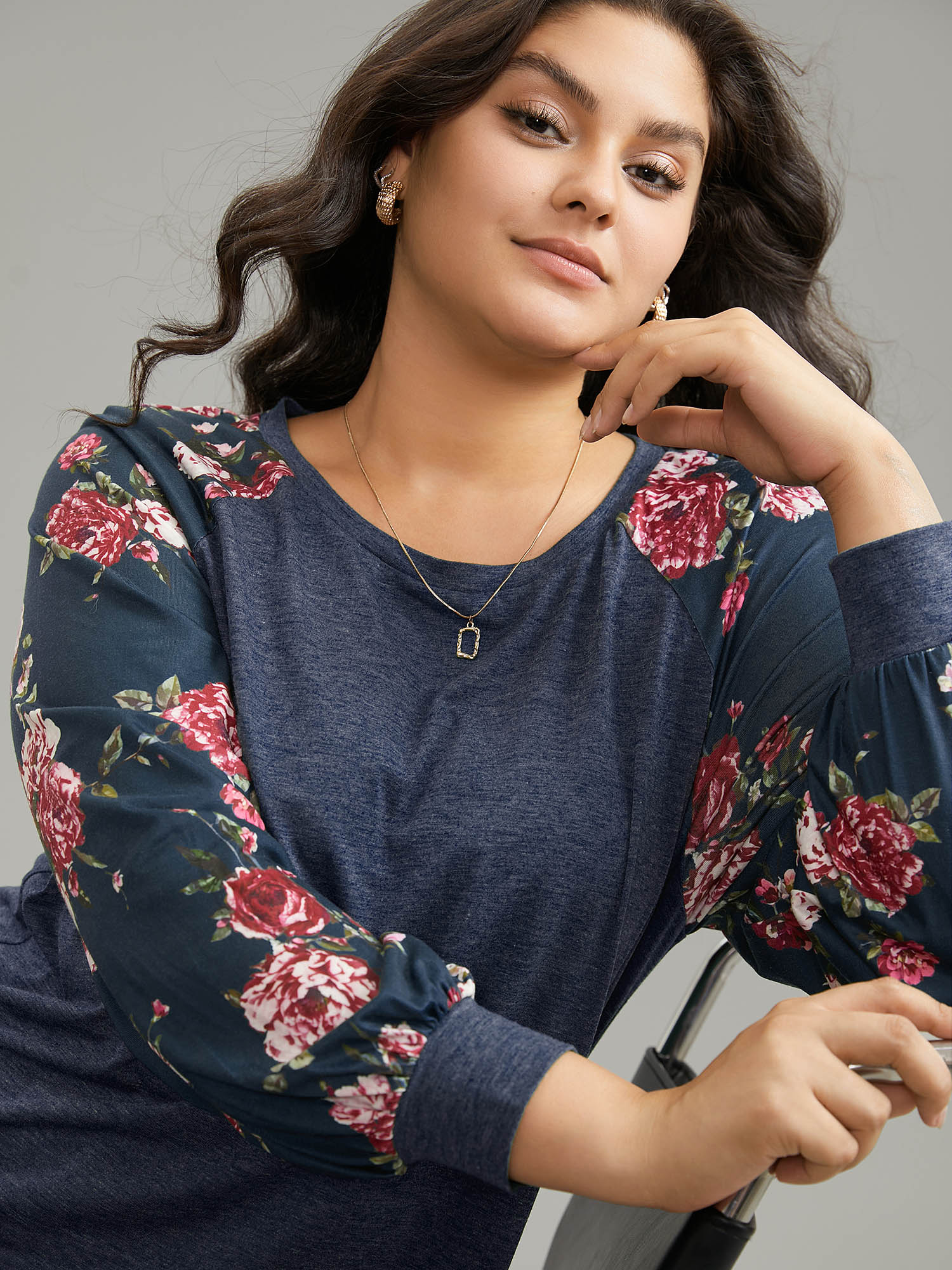 Plus Size Floral Patchwork Crew Neck Raglan Sleeve T-shirt Indigo Women Elegant Printed Floral Round Neck Dailywear T-shirts BloomChic 14-16/1X 
