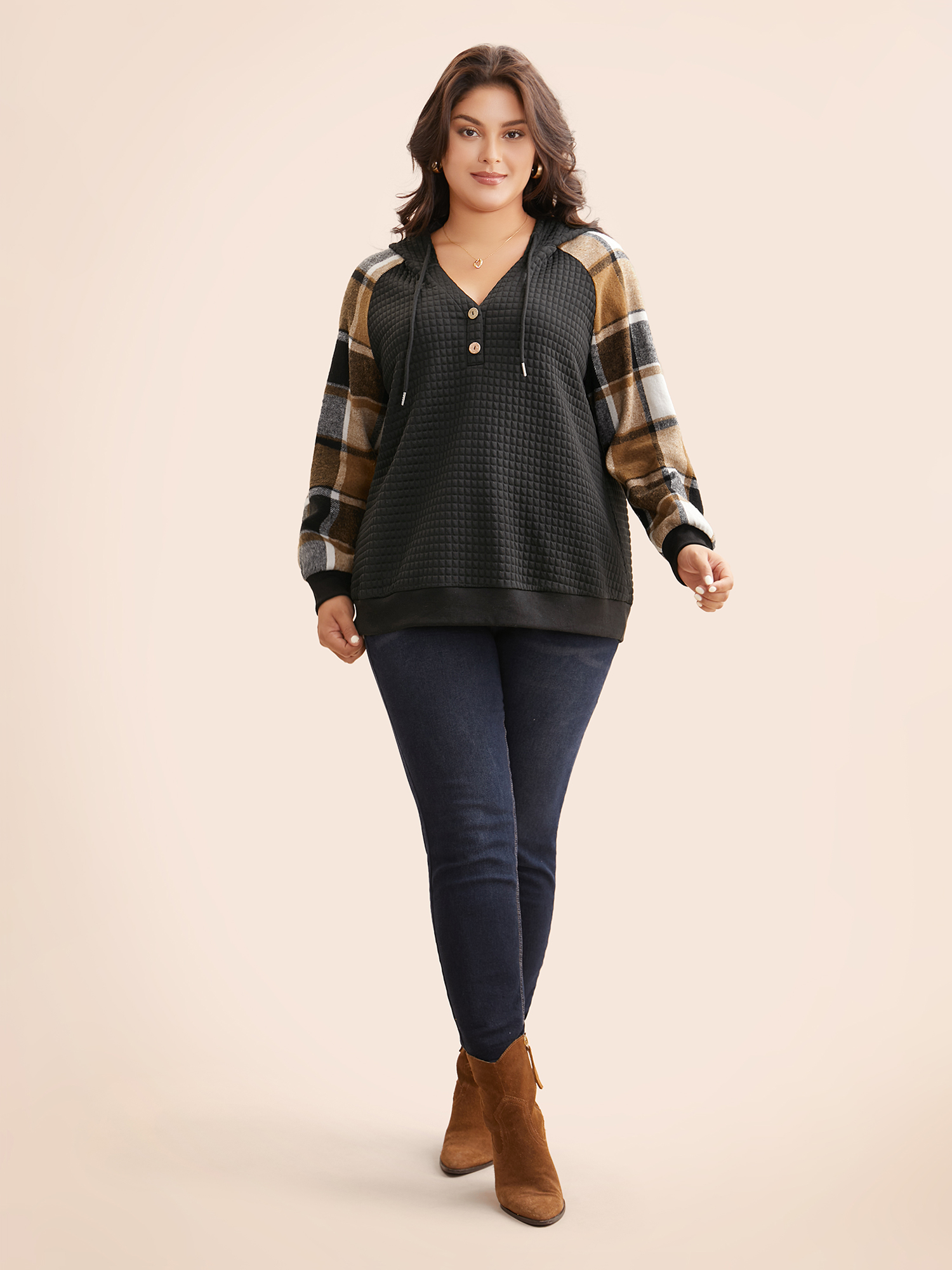 Plus Size Plaid Patchwork Hooded Raglan Sleeve Sweatshirt Women Black Casual Texture Hooded Everyday Sweatshirts BloomChic 26/4X 