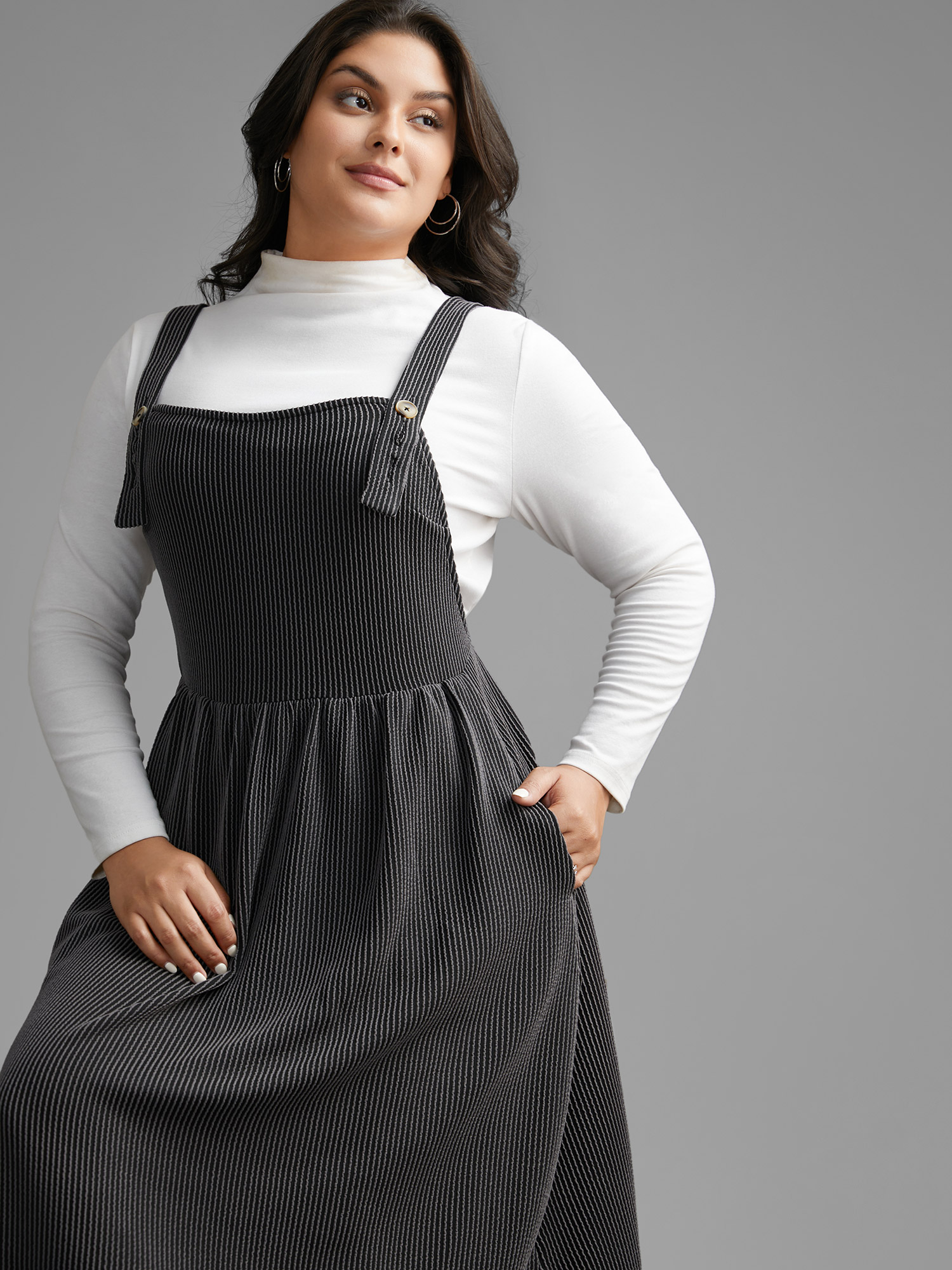 

Plus Size Texture Square Neck Midi Dress Black Women Casual Texture Square Neck Sleeveless Curvy BloomChic