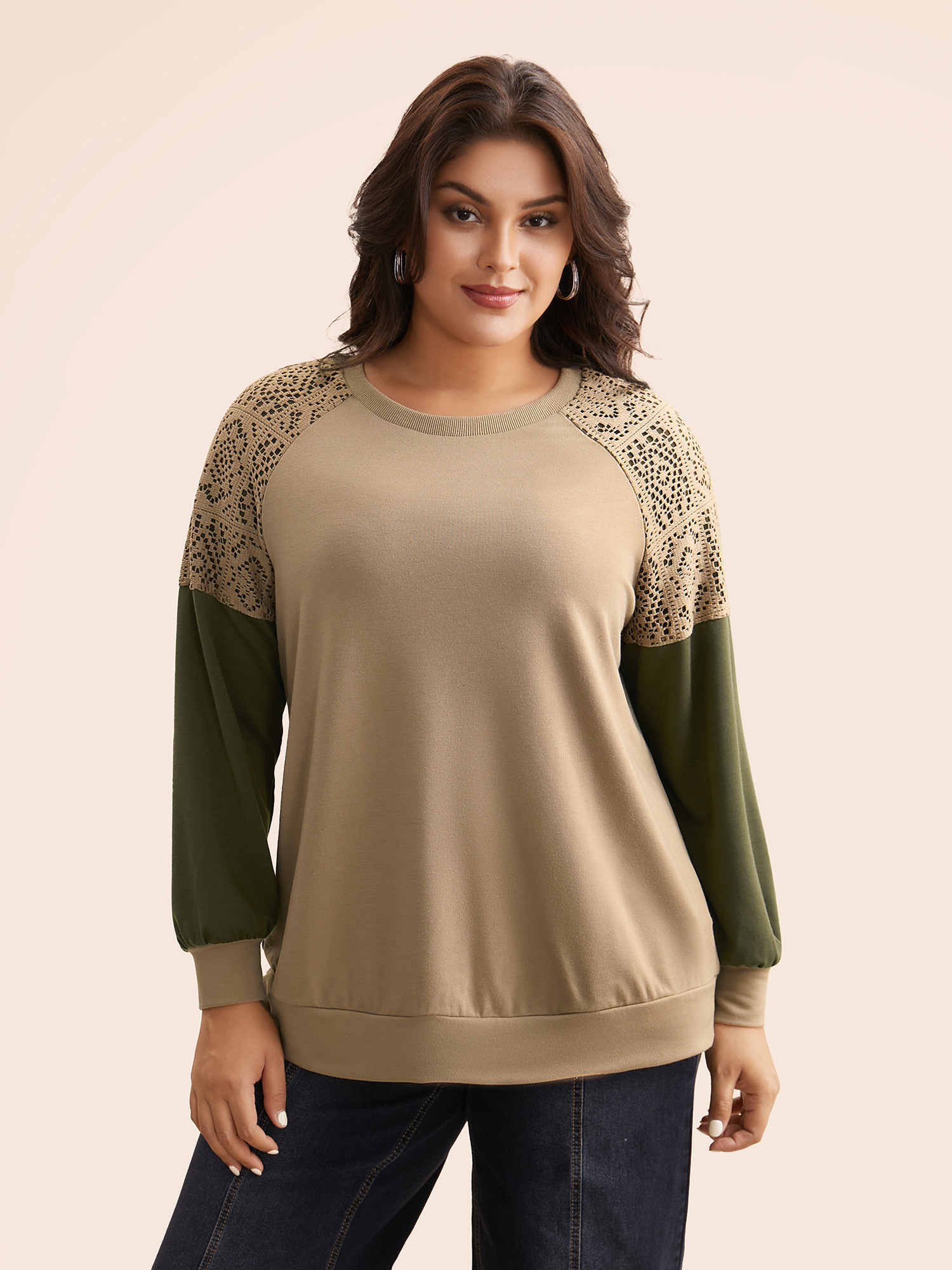 

Plus Size Lace Patchwork Contrast Raglan Sleeve Sweatshirt Women Tan Casual Contrast Round Neck Everyday Sweatshirts BloomChic