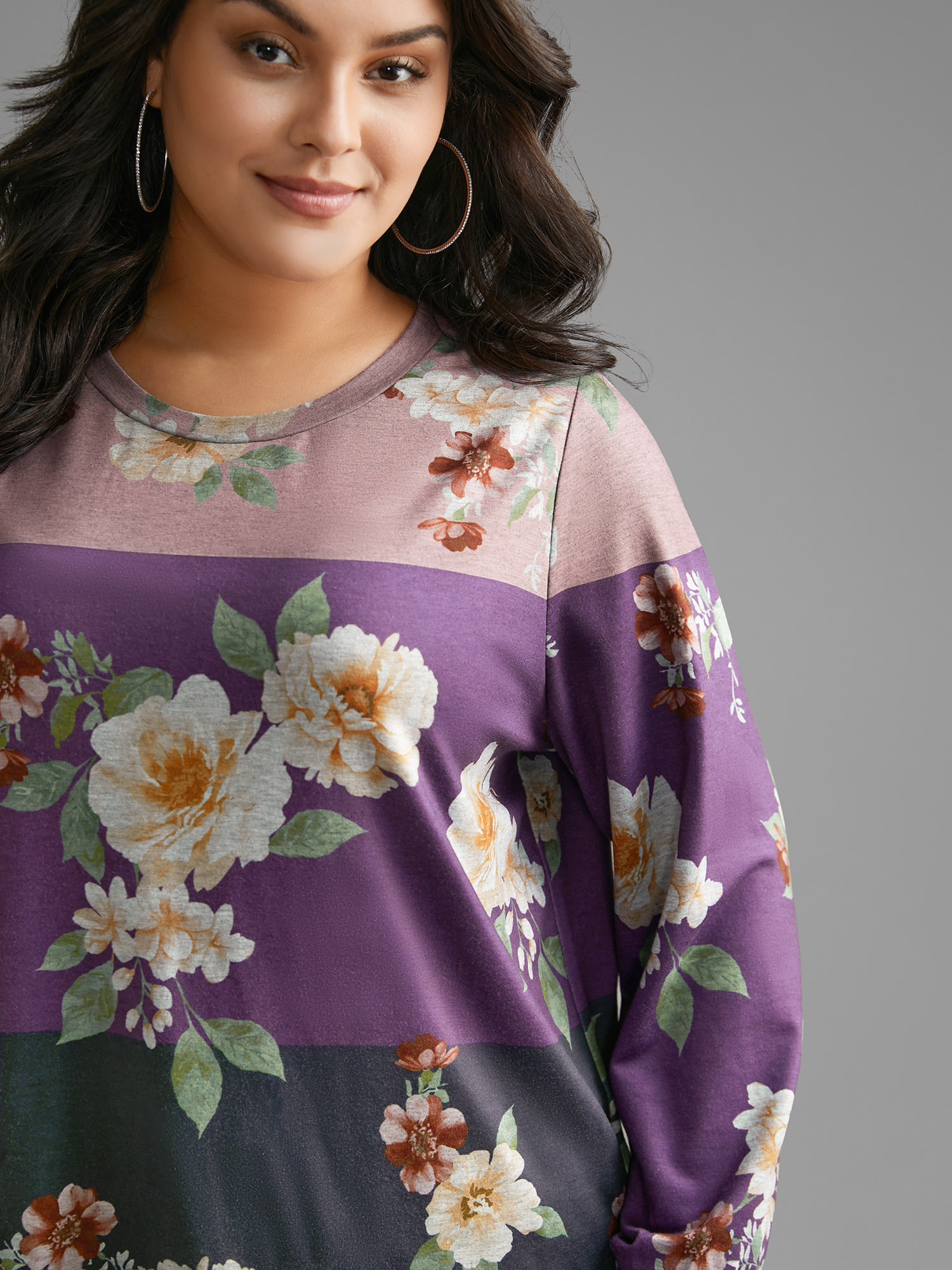 Plus Size Natural Flowers Contrast Round Neck Sweatshirt Women Multicolor Casual Contrast Loose Round Neck Everyday Sweatshirts BloomChic 30/6X 