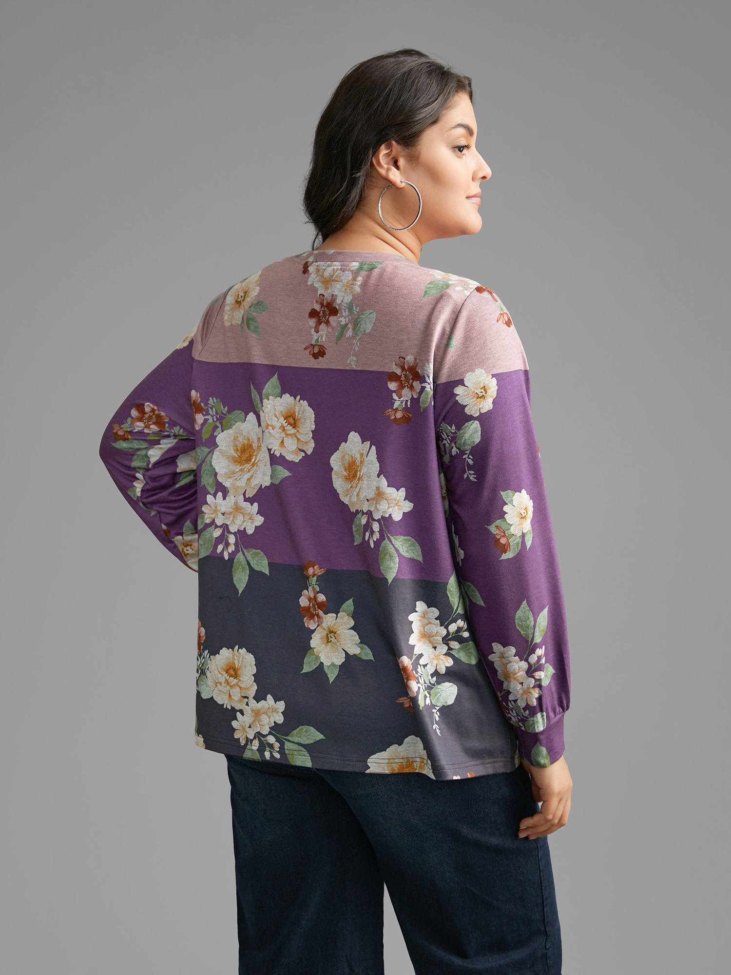 Plus Size Natural Flowers Contrast Round Neck Sweatshirt Women Multicolor Casual Contrast Loose Round Neck Everyday Sweatshirts BloomChic 30/6X 