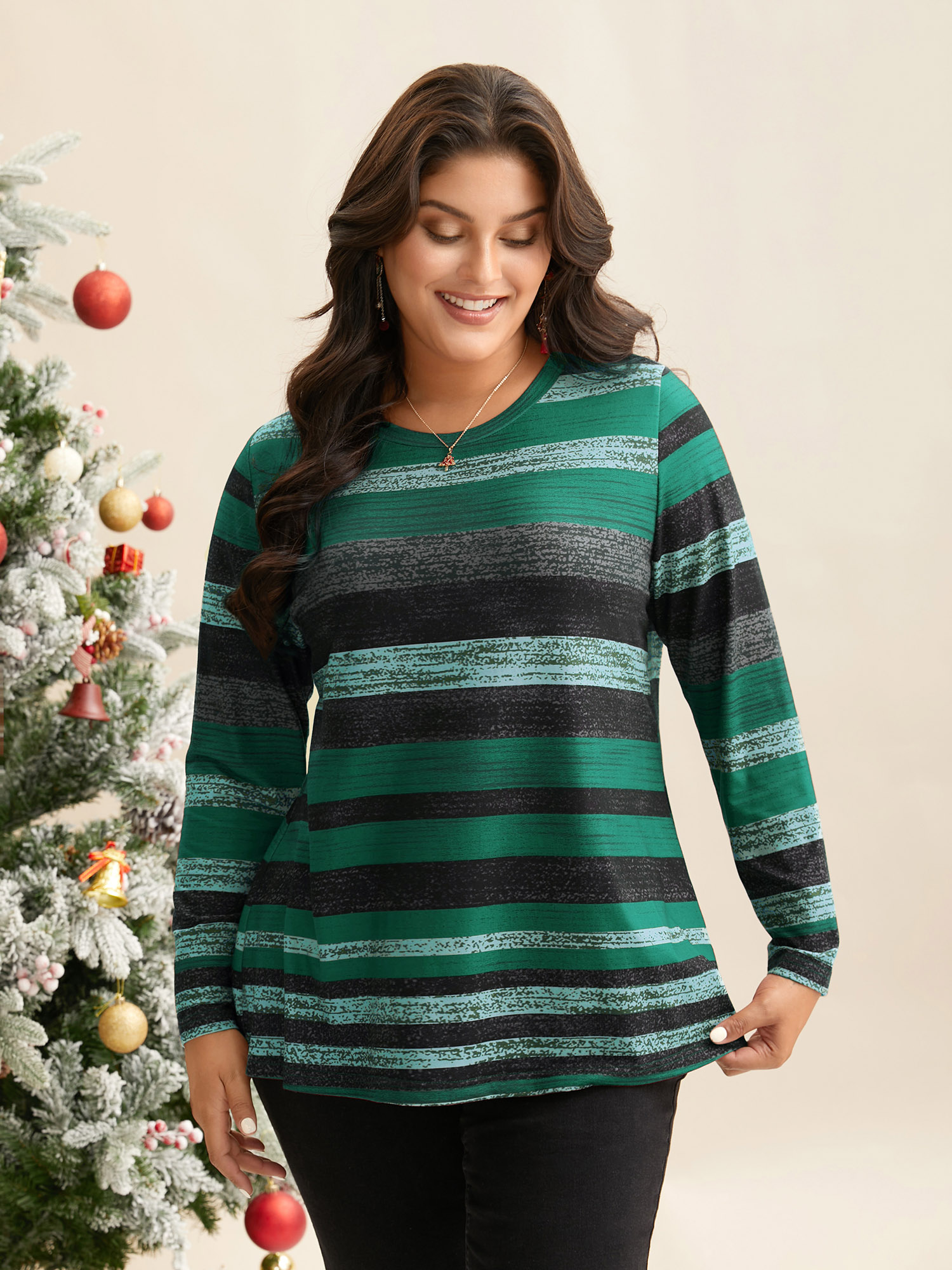 

Plus Size Holiday Colorful Striped Tee Truegreen Women Casual Contrast Round Neck Everyday T-shirts BloomChic