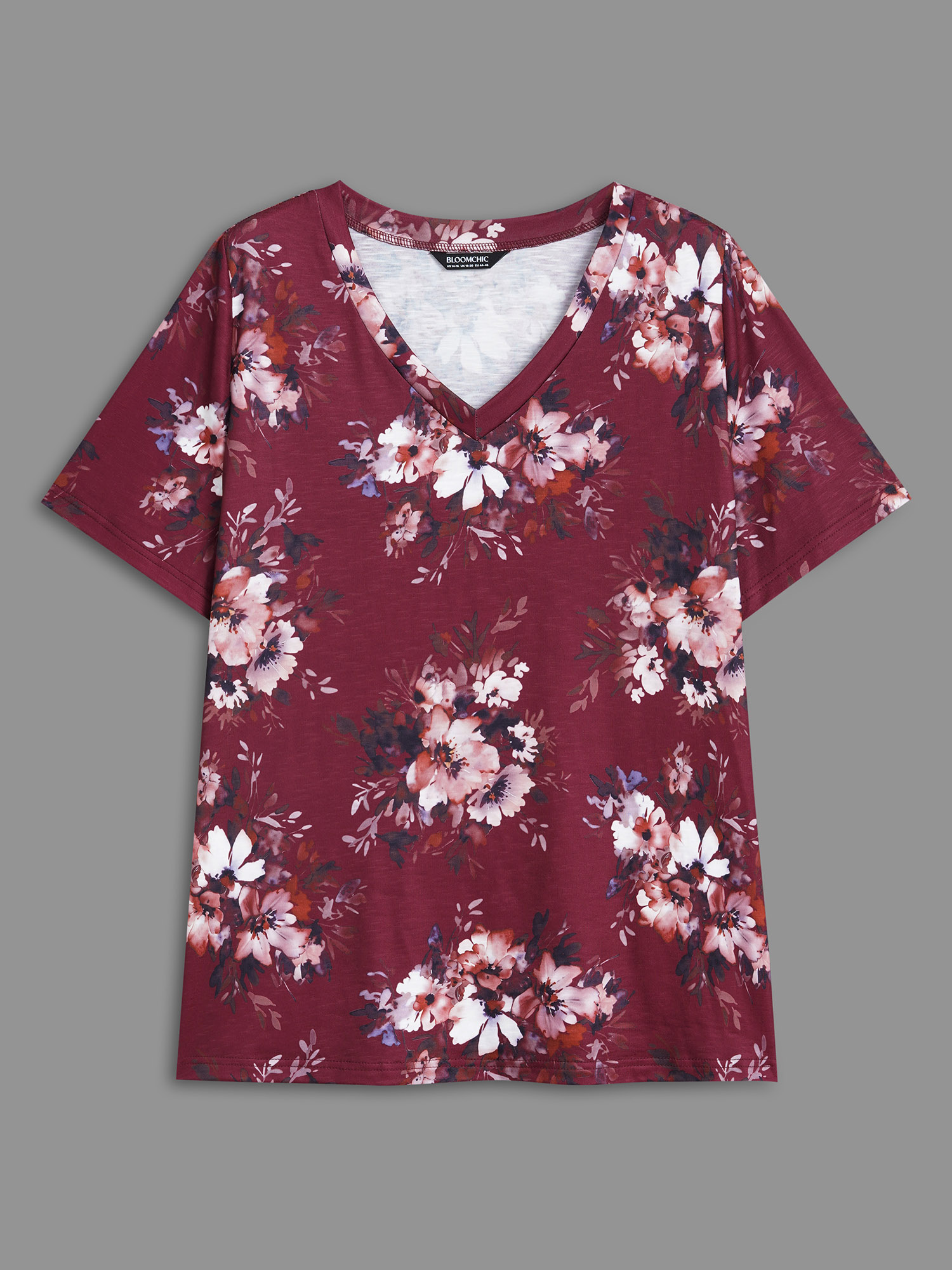 

Plus Size Floral Print V Neck Stretchy T-shirt Deepred Women Elegant Non Natural Flowers V-neck Everyday T-shirts BloomChic