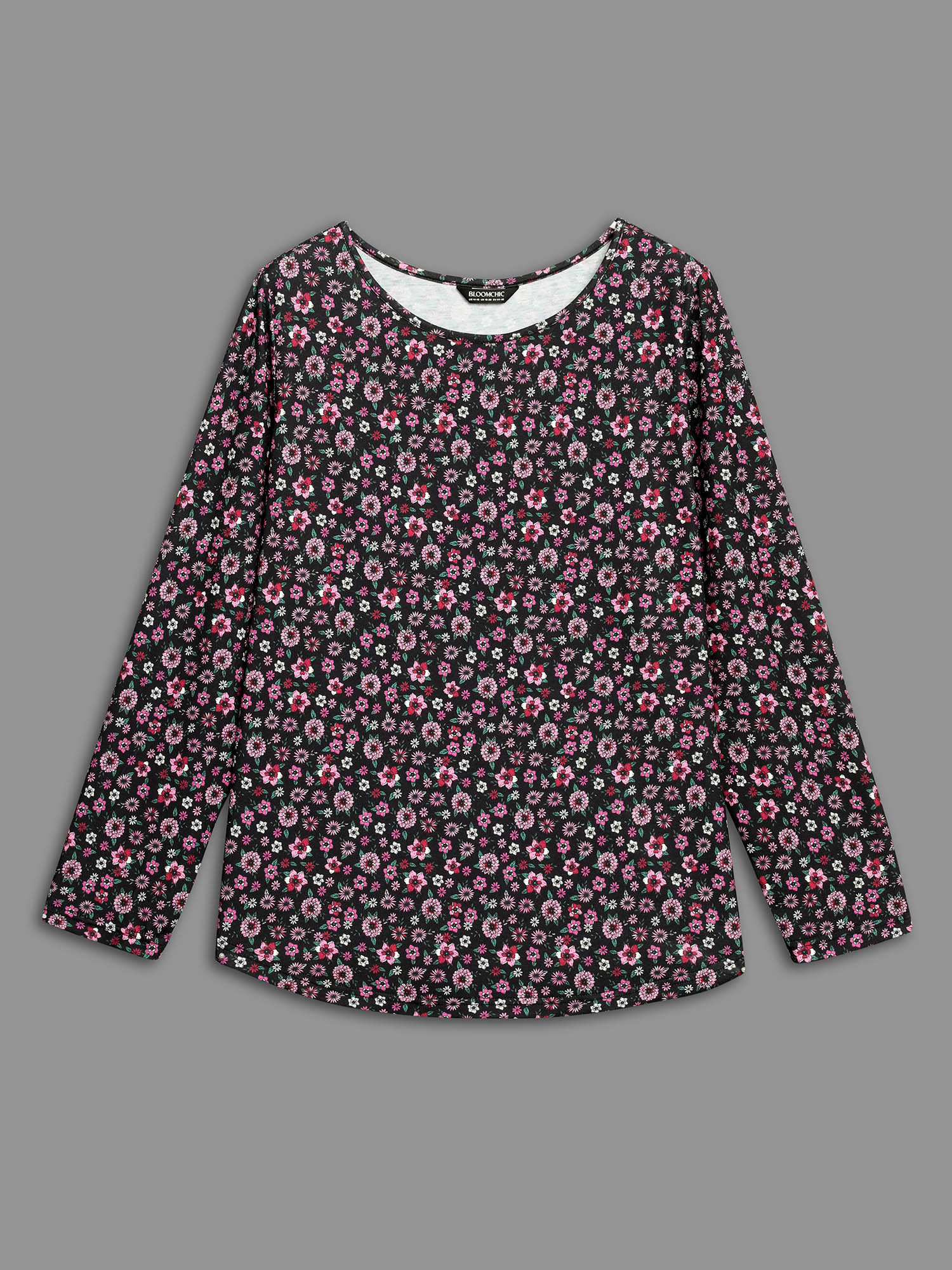 Plus Size Ditsy Floral Crew Neck Curved Hem T-shirt Multicolor Women Elegant Non Natural Flowers Round Neck Everyday T-shirts BloomChic 18-20/2X 