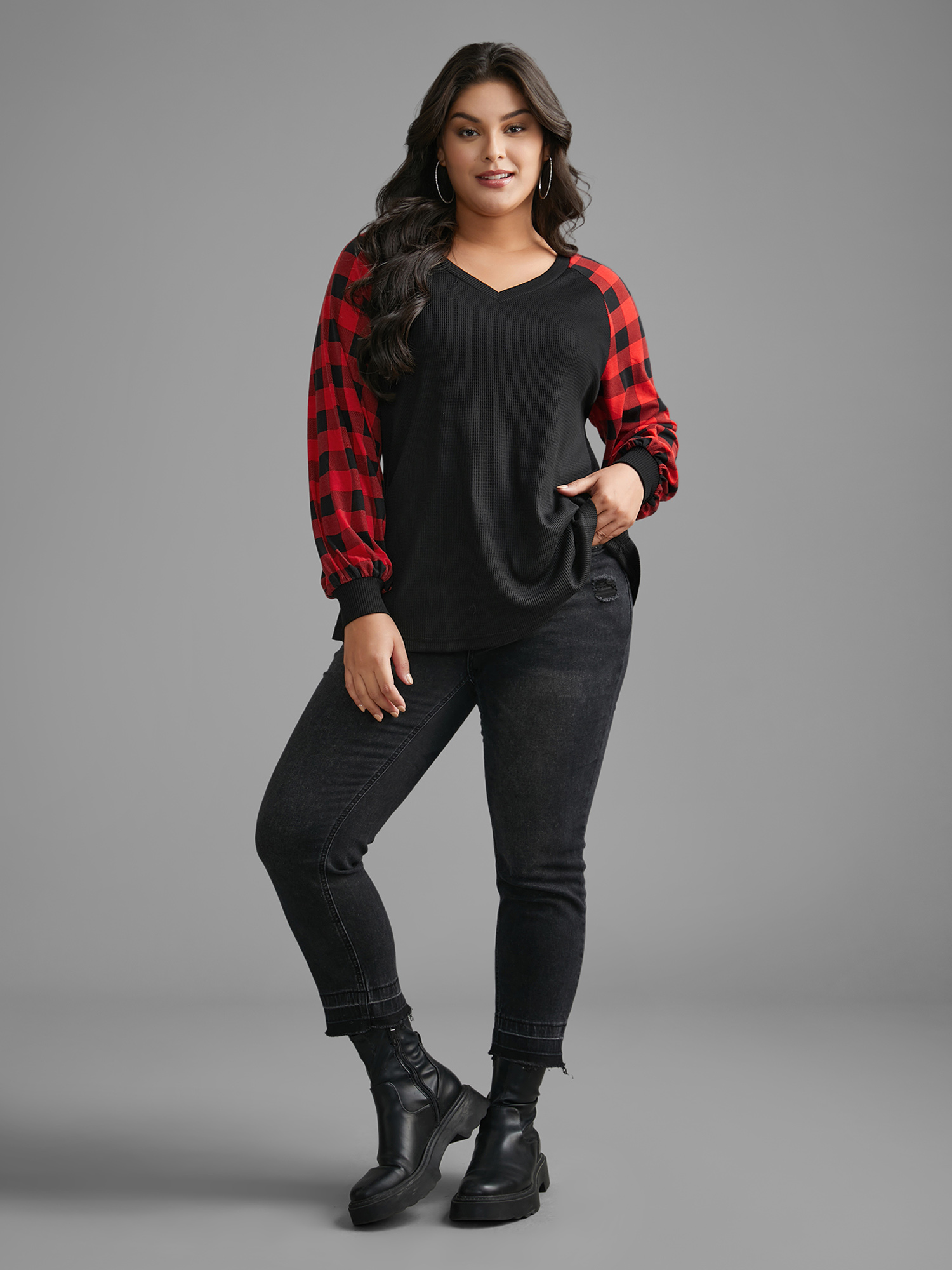 Plus Size V Neck Plaid Patchwork Contrast T-shirt Black Women Casual Contrast V-neck Everyday T-shirts BloomChic 22-24/3X 