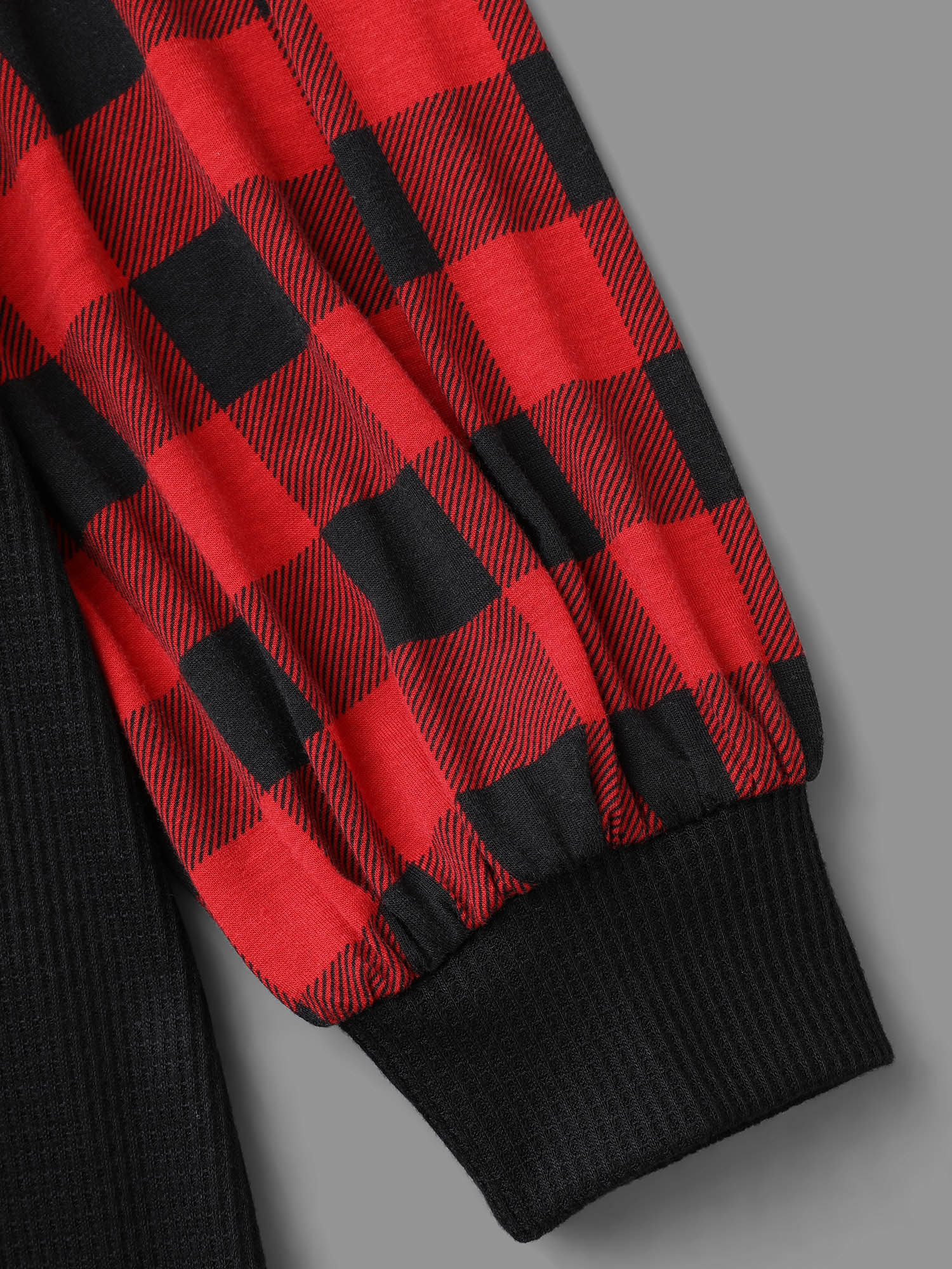 Plus Size V Neck Plaid Patchwork Contrast T-shirt Black Women Casual Contrast V-neck Everyday T-shirts BloomChic 22-24/3X 