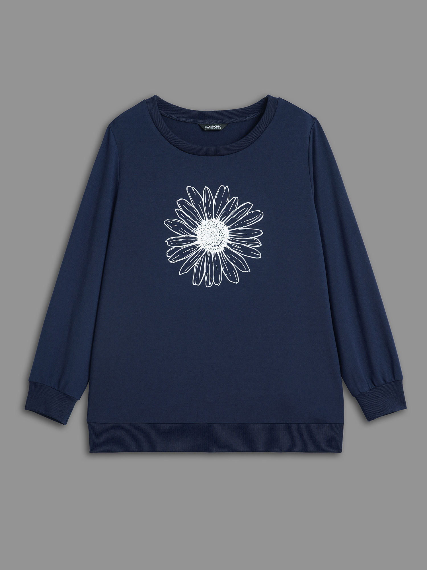 

Plus Size Floral Print Crew Neck Sweatshirt Women Indigo Casual Non Round Neck Everyday Sweatshirts BloomChic