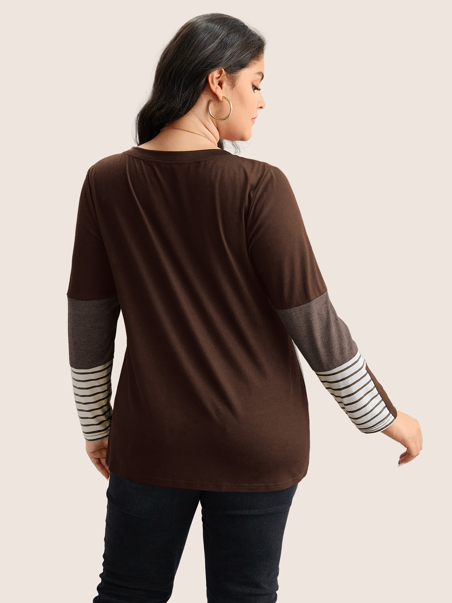 Plus Size Colorblock Contrast Striped V Neck T-shirt Bronze Women Casual Contrast Striped V-neck Everyday T-shirts BloomChic 10/M 