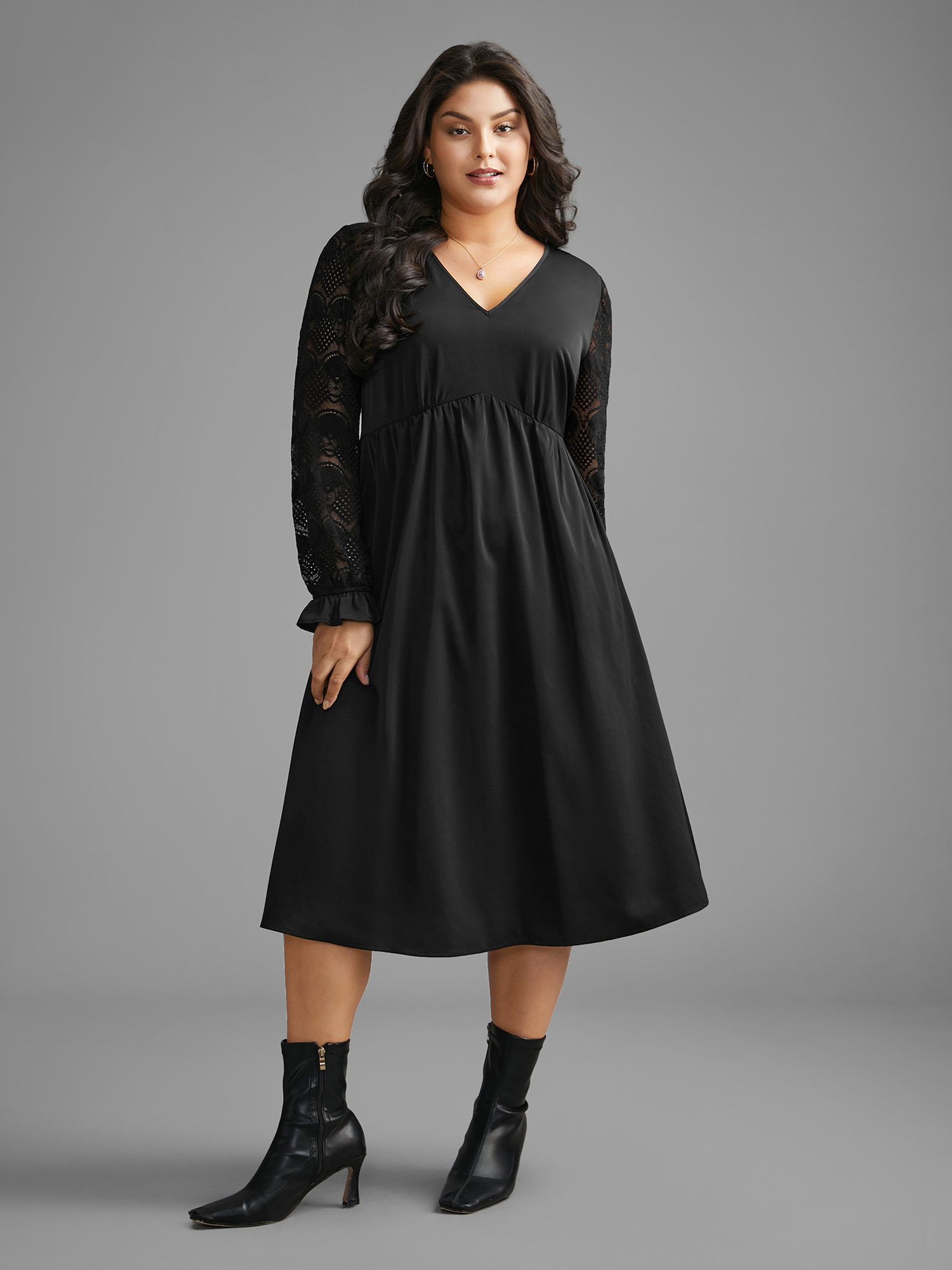 Plus Size V Neck Lace Patchwork Midi Dress Black Women Elegant Woven ribbon&lace trim V-neck Long Sleeve Curvy BloomChic 28/5X 