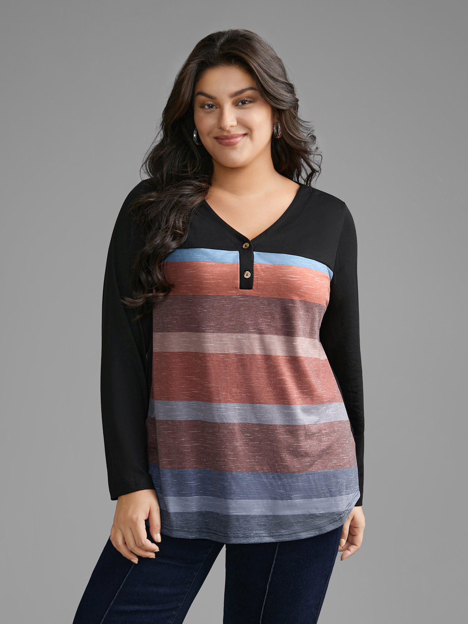 Plus Size V Neck Colorblock Contrast Button Up T-shirt Black Women Casual Contrast V-neck Everyday T-shirts BloomChic 28/5X 