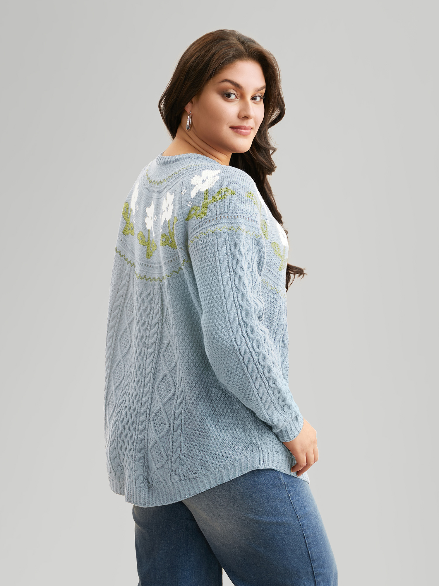 

Plus Size Floral Jacquard Raglan Sleeve Pullover LightBlue Women Casual Long Sleeve Round Neck Everyday Pullovers BloomChic