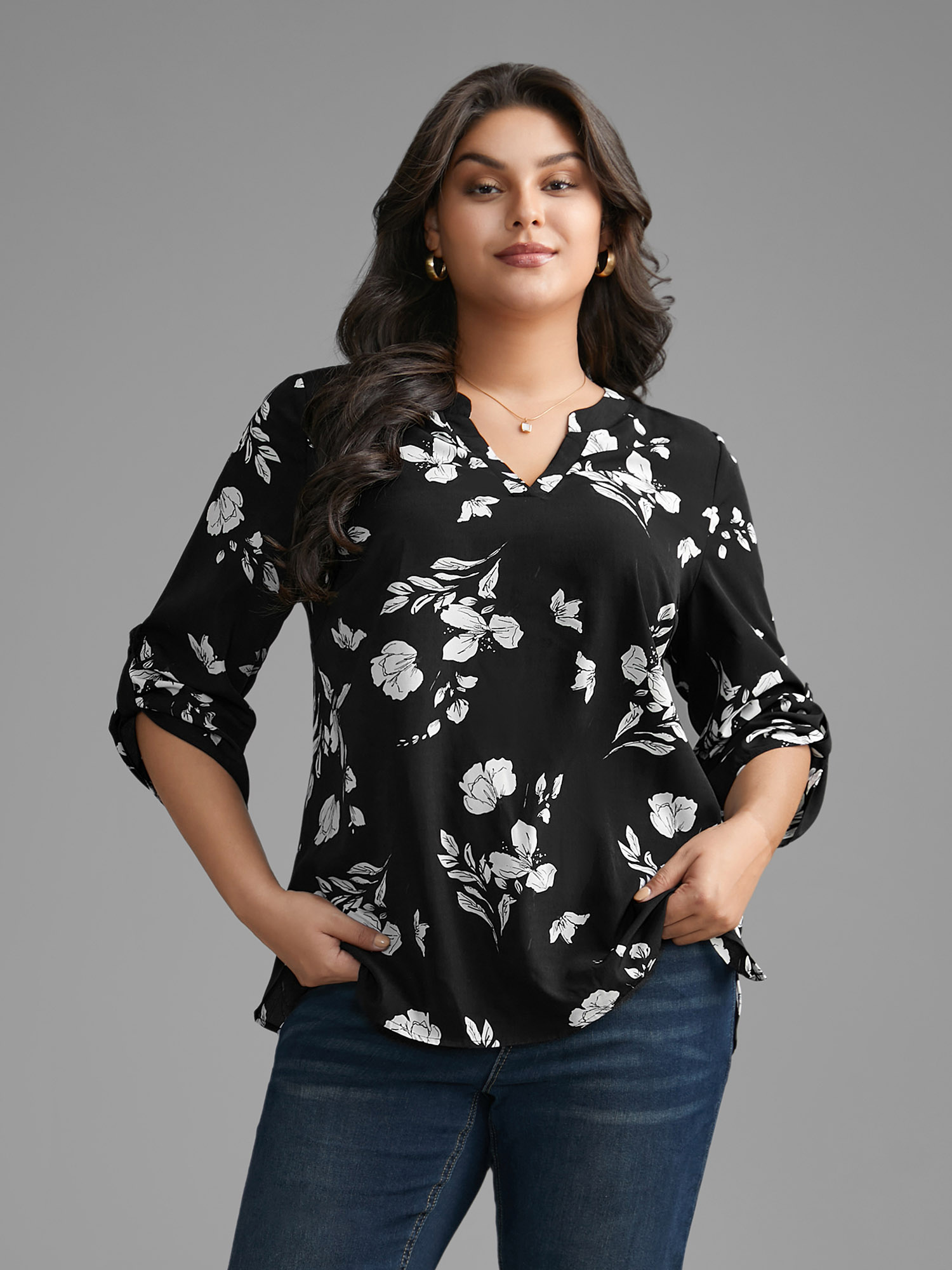 

Plus Size Black Silhouette Floral Print Tab Sleeve Slit Hem Blouse Women Elegant Elbow-length sleeve Notched collar Everyday Blouses BloomChic