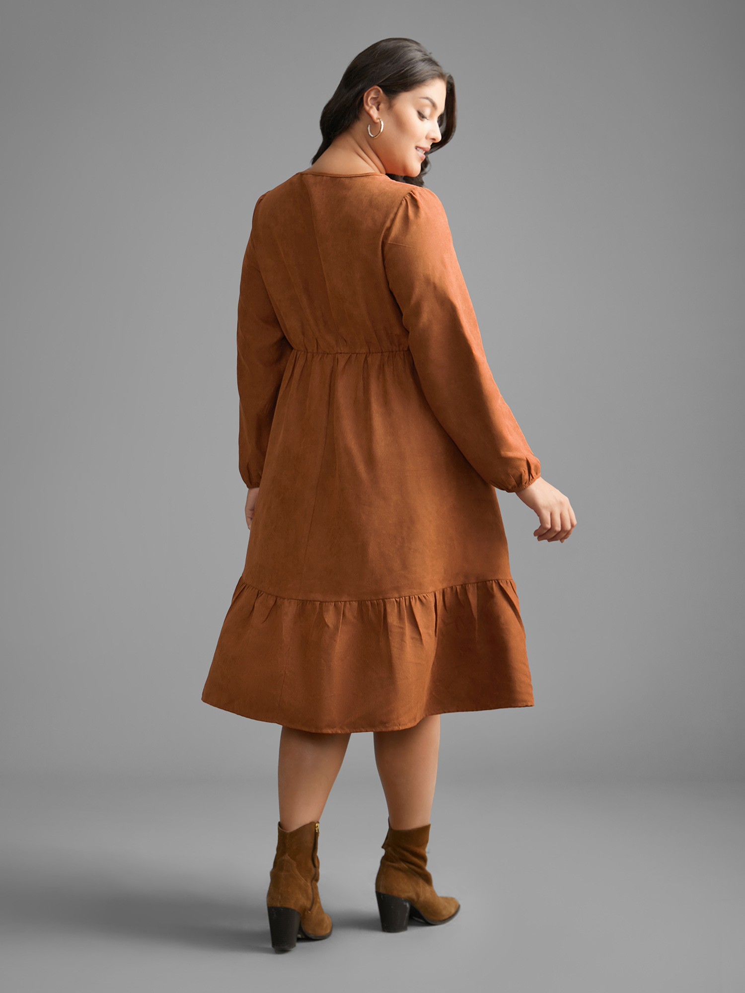Plus Size Faux Suede Lace Panel Lantern Sleeve Dress Yellowishbrown Women Elegant Texture Round Neck Long Sleeve Curvy BloomChic 22-24/3X 