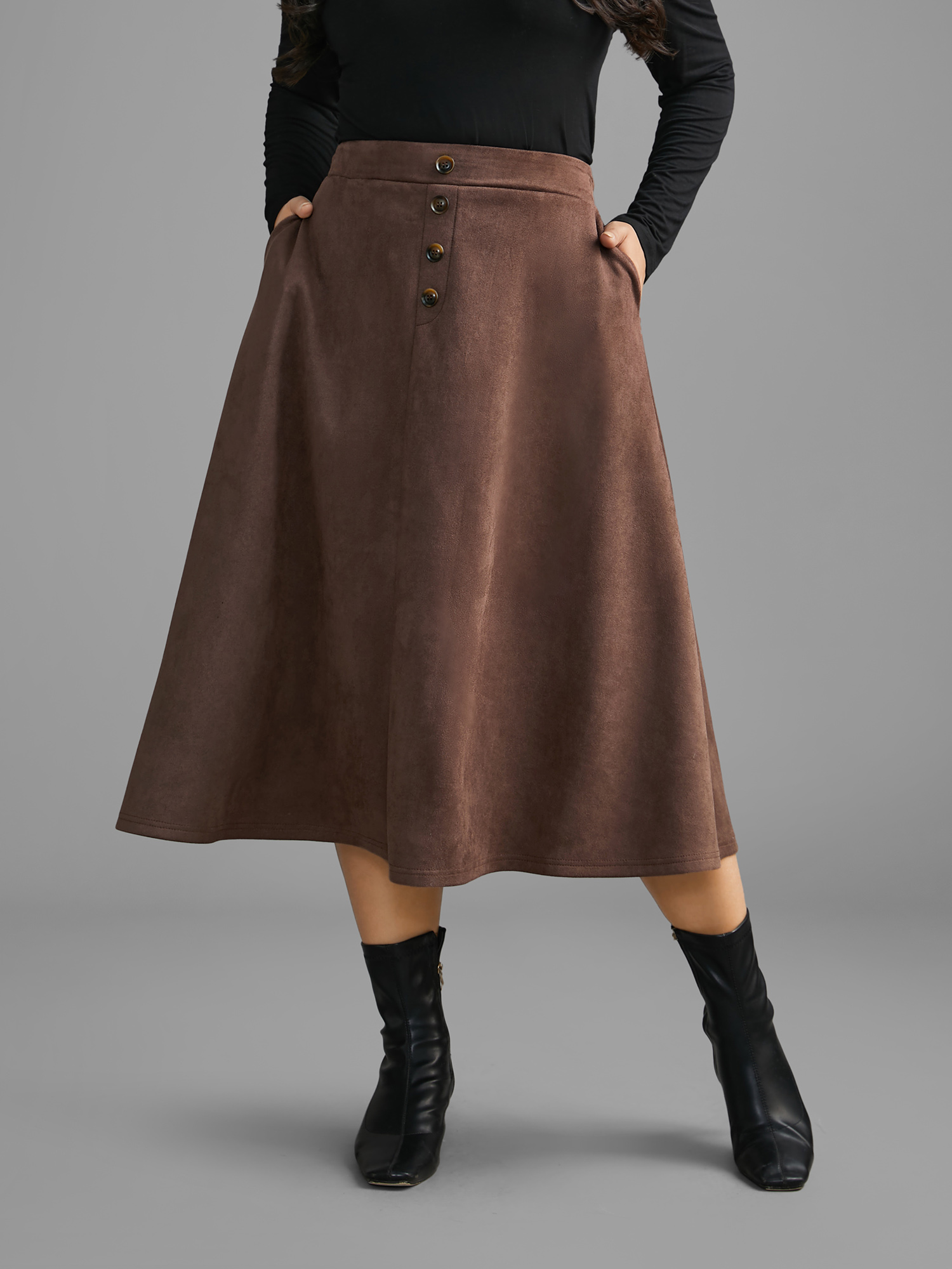 

Plus Size Faux Suede Button Detail Pocket Skirt Women DarkBrown Elegant Button Loose Low stretch Slanted pocket Everyday Skirts BloomChic