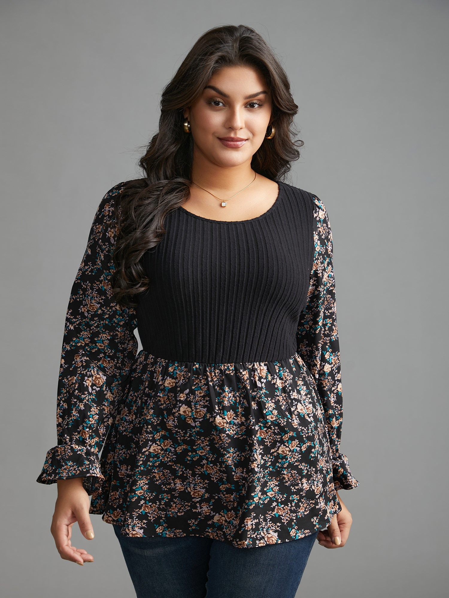 

Plus Size Floral Patchwork Gathered Texture Top Black Round Neck Long Sleeve Elegant Jersey Tops