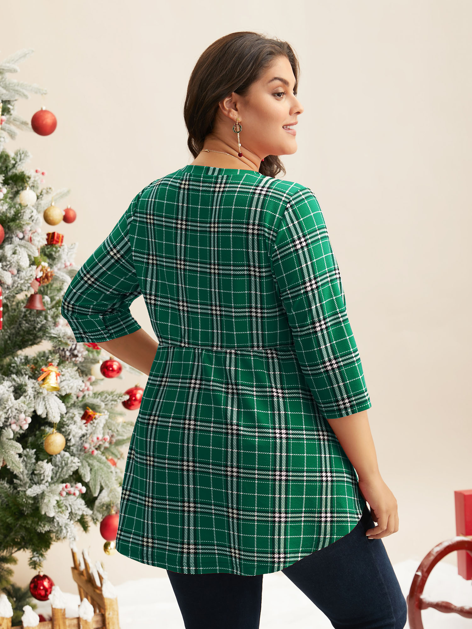 Plus Size Plaid Quarter-Sleeve Elastic Waist Tee Emerald Women Elegant Non V-neck Bodycon Everyday T-shirts BloomChic 22-24/3X 