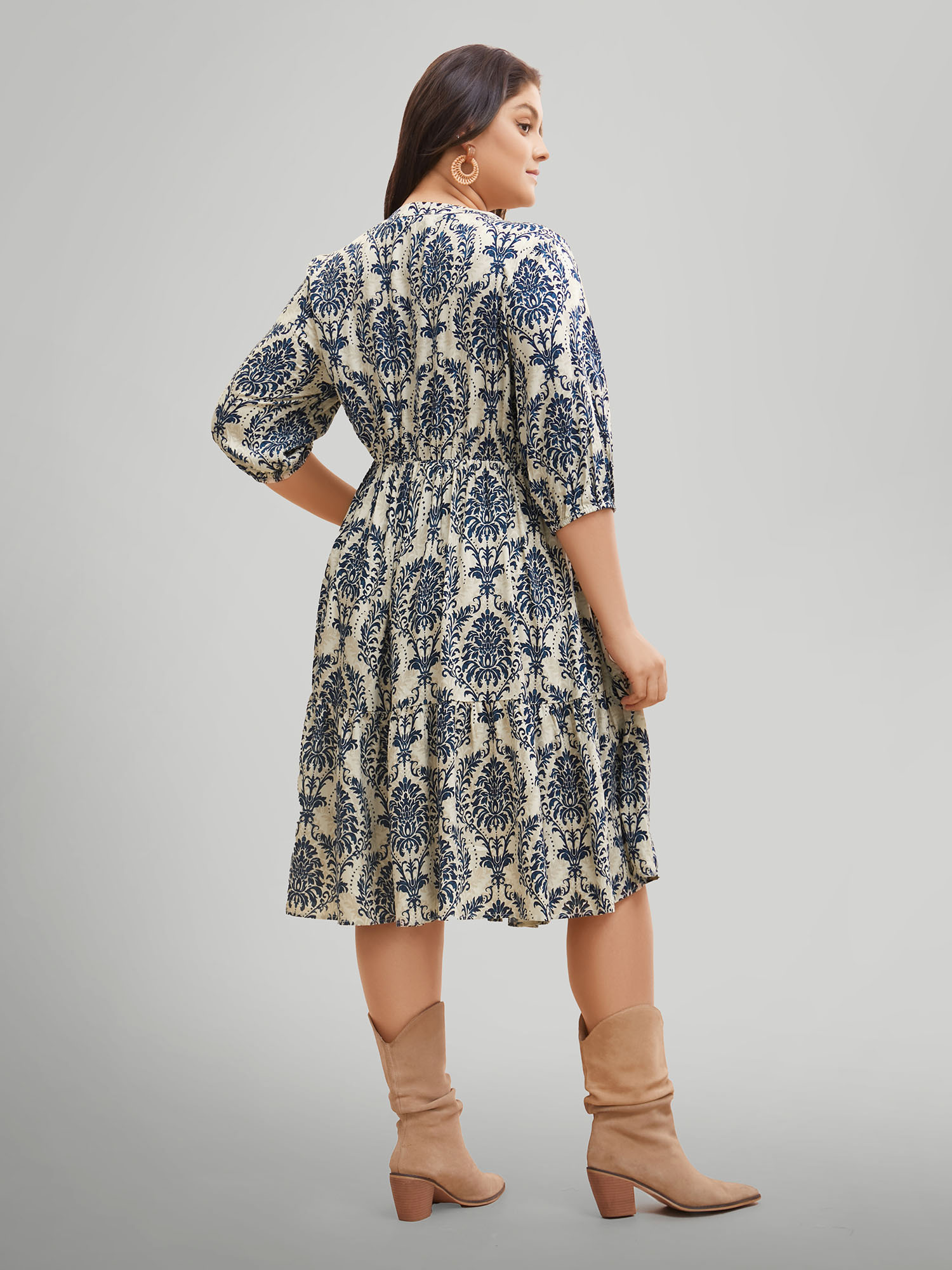 

Plus Size Boho Print Tie Knot Puff Sleeve Dress DarkBlue Women Resort Tie knot V-neck Elbow-length sleeve Curvy BloomChic