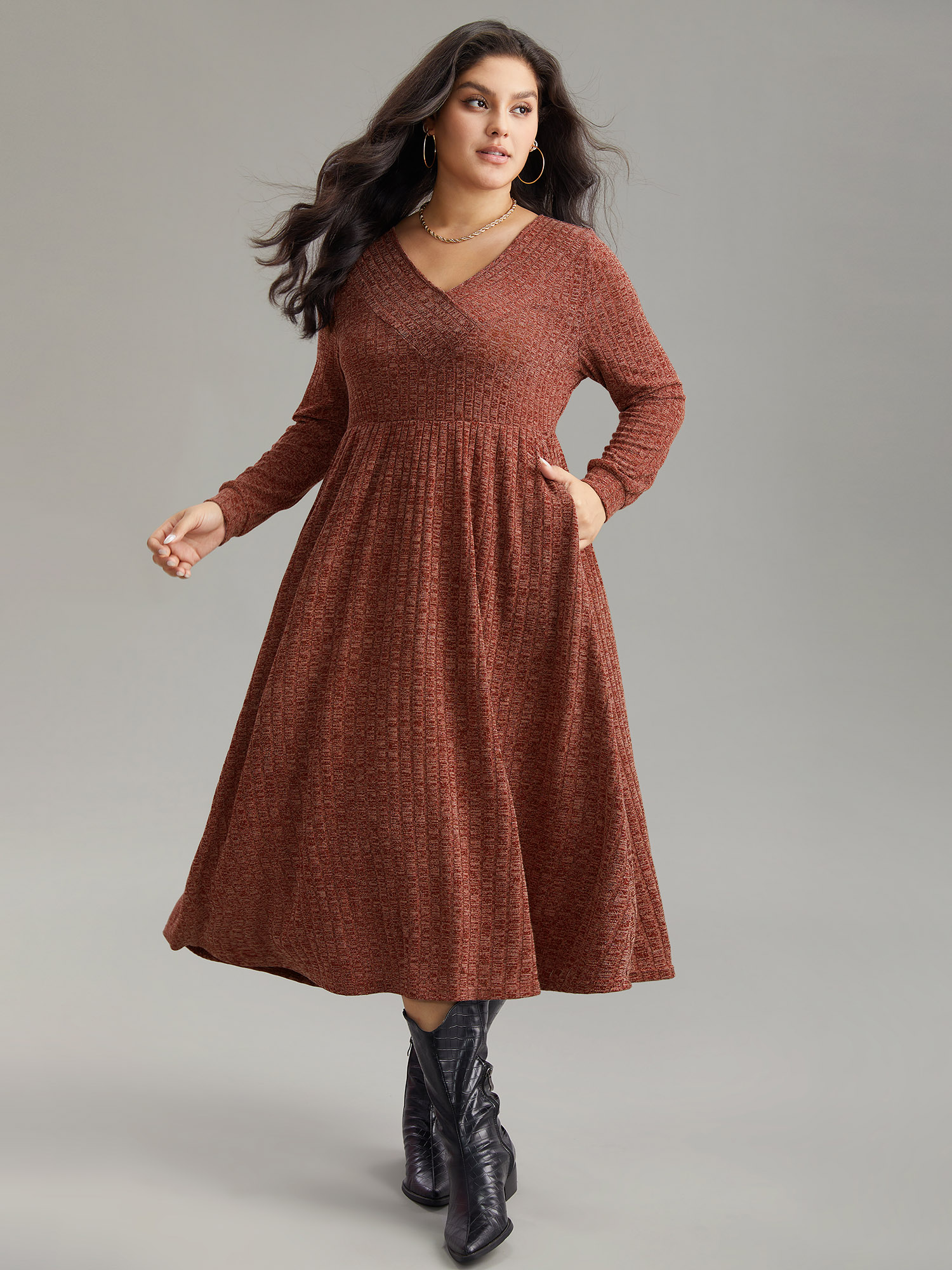 

Plus Size Rib Knit Plain Plisse Long Sleeve Dress Rust Women Casual Rib Knit V-neck Long Sleeve Curvy Midi Dress BloomChic