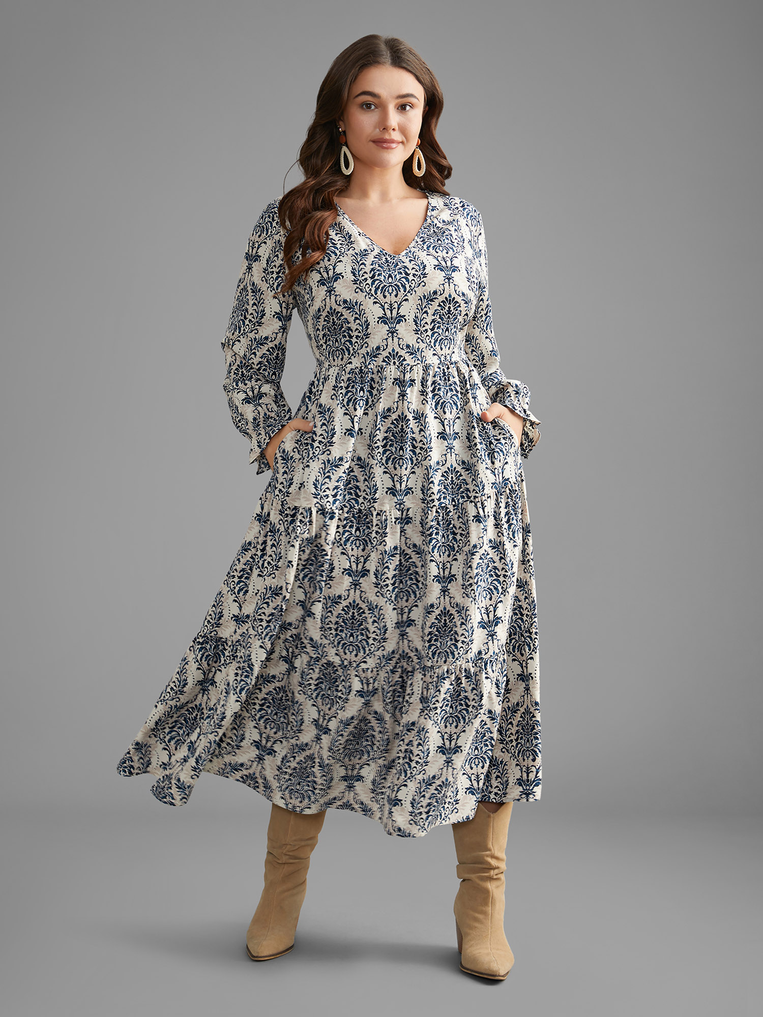 

Plus Size V Neck Boho Print Ruffles Maxi Dress DarkBlue Women Resort Ruffles V-neck Long Sleeve Curvy BloomChic