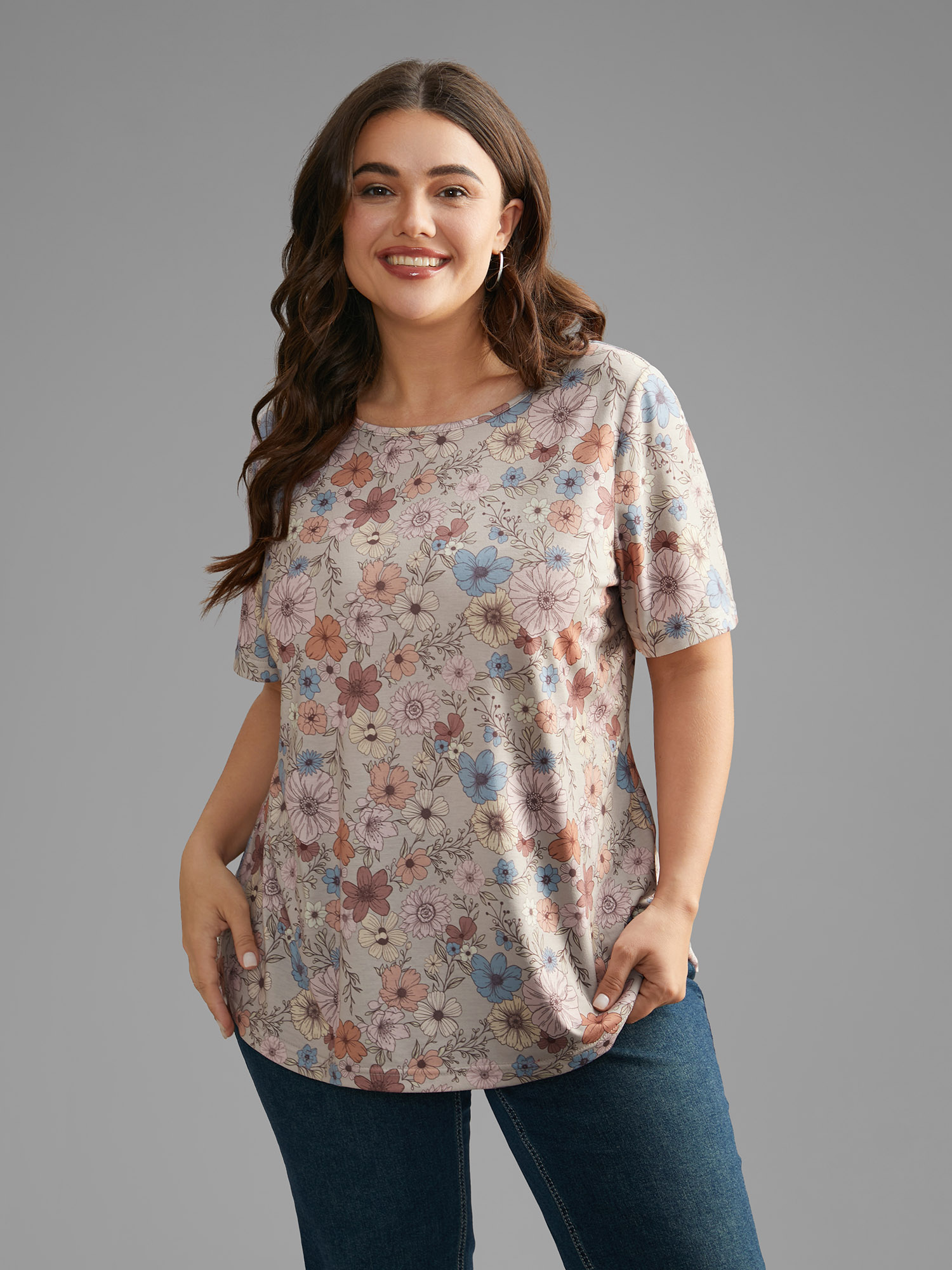 Plus Size Crew Neck Floral Print Stretchy T-shirt Multicolor Women Casual Contrast Natural Flowers Round Neck Everyday T-shirts BloomChic 18-20/2X 