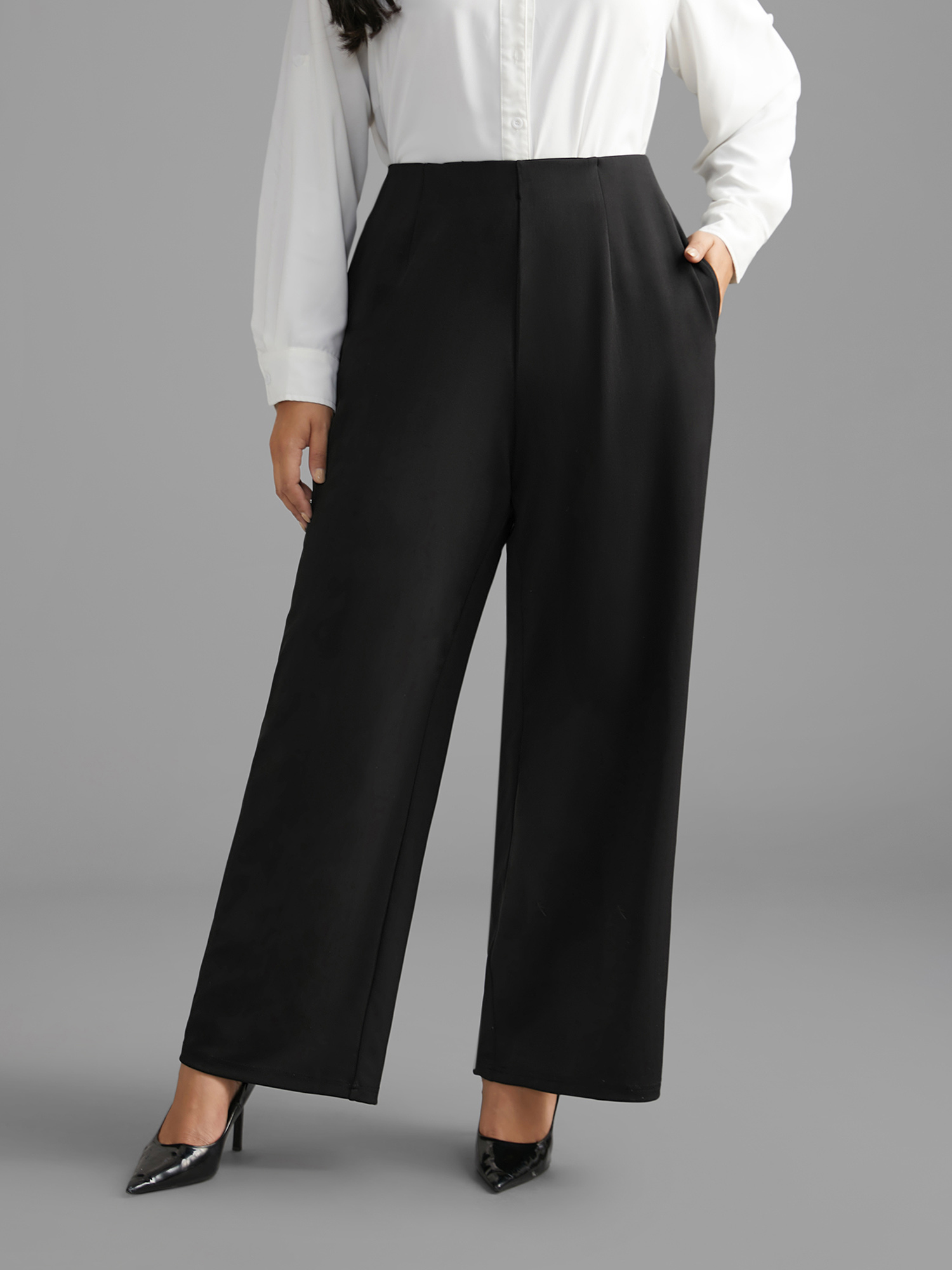 

Plus Size Solid Elastic Waist Pleated Wide Leg Pants Women Black At the Office Wide Leg Mid Rise Work Pants BloomChic