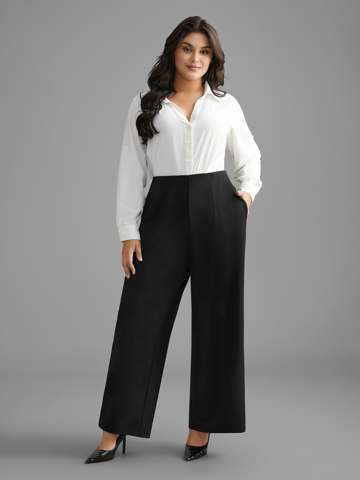 Plus Size Solid Elastic Waist Pleated Wide Leg Pants Women Black At the Office Wide Leg Mid Rise Work Pants BloomChic 18-20/2X 
