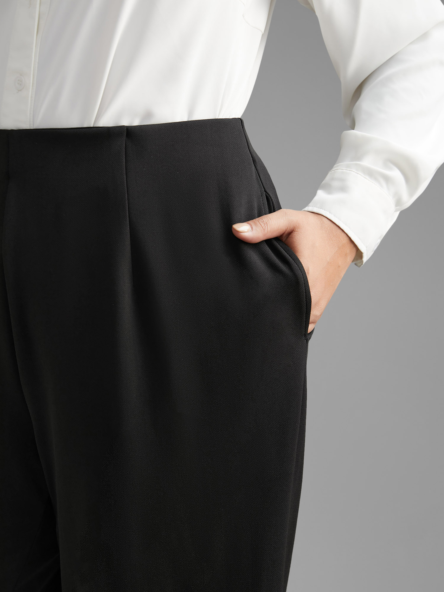 Plus Size Solid Elastic Waist Pleated Wide Leg Pants Women Black At the Office Wide Leg Mid Rise Work Pants BloomChic 18-20/2X 