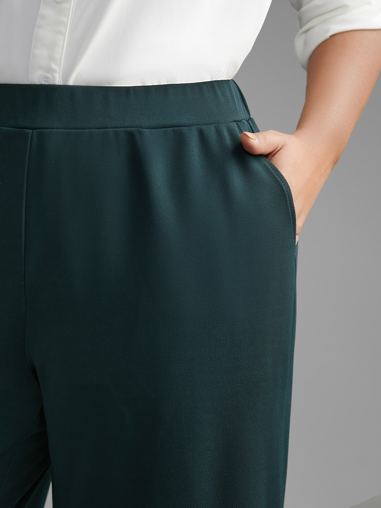 Plus Size Solid Elastic Waist Wide Leg Pants Women DarkGreen Workwear Essentials Wide Leg Mid Rise Work Pants BloomChic 18-20/2X 