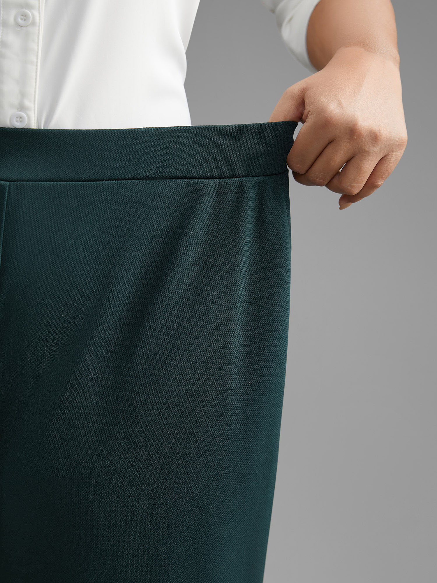 Plus Size Solid Elastic Waist Wide Leg Pants Women DarkGreen Workwear Essentials Wide Leg Mid Rise Work Pants BloomChic 18-20/2X 