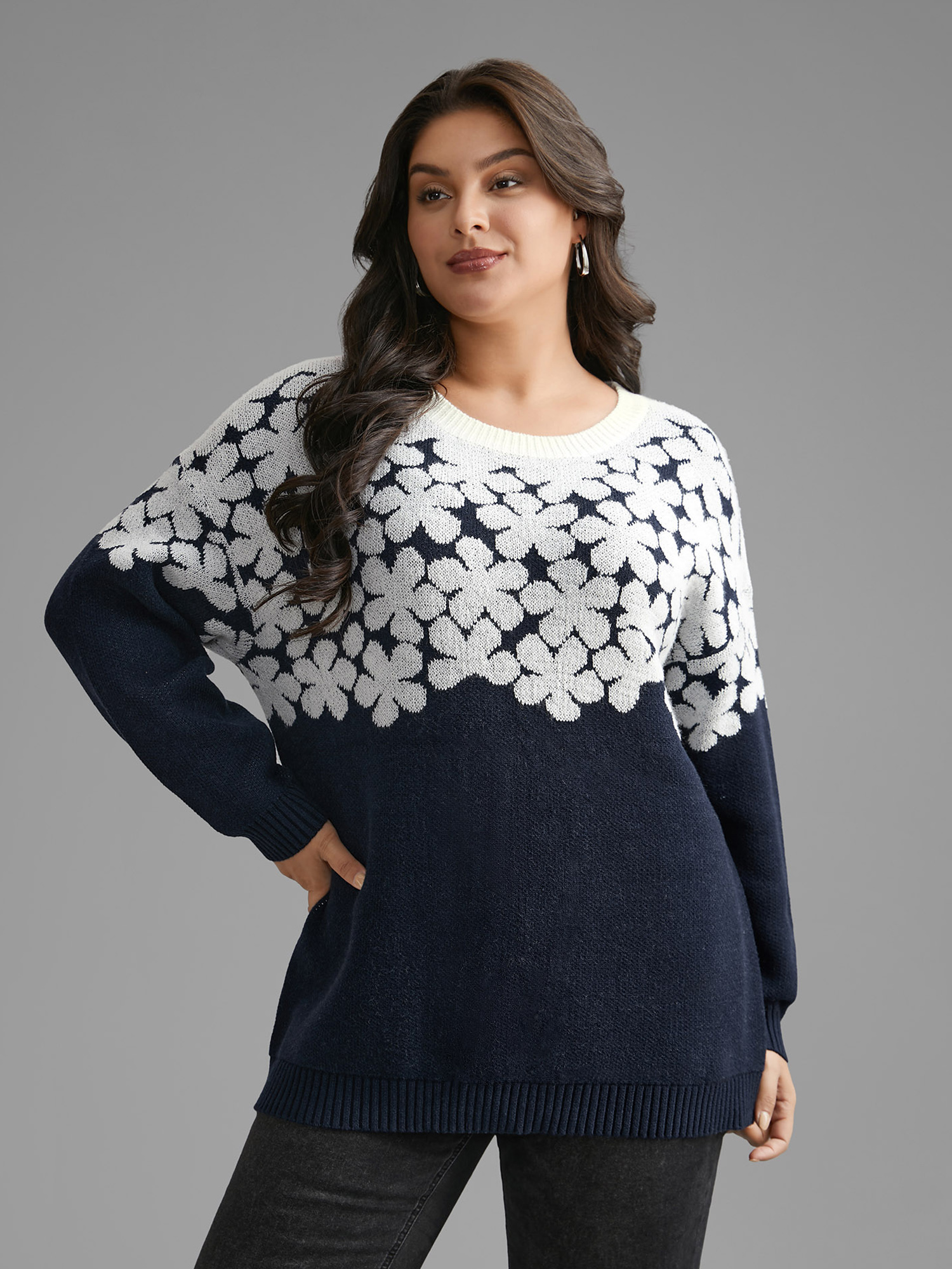 

Plus Size Floral Contrast Patchwork Drop Shoulder Pullover Indigo Women Casual Loose Long Sleeve Round Neck Everyday Pullovers BloomChic