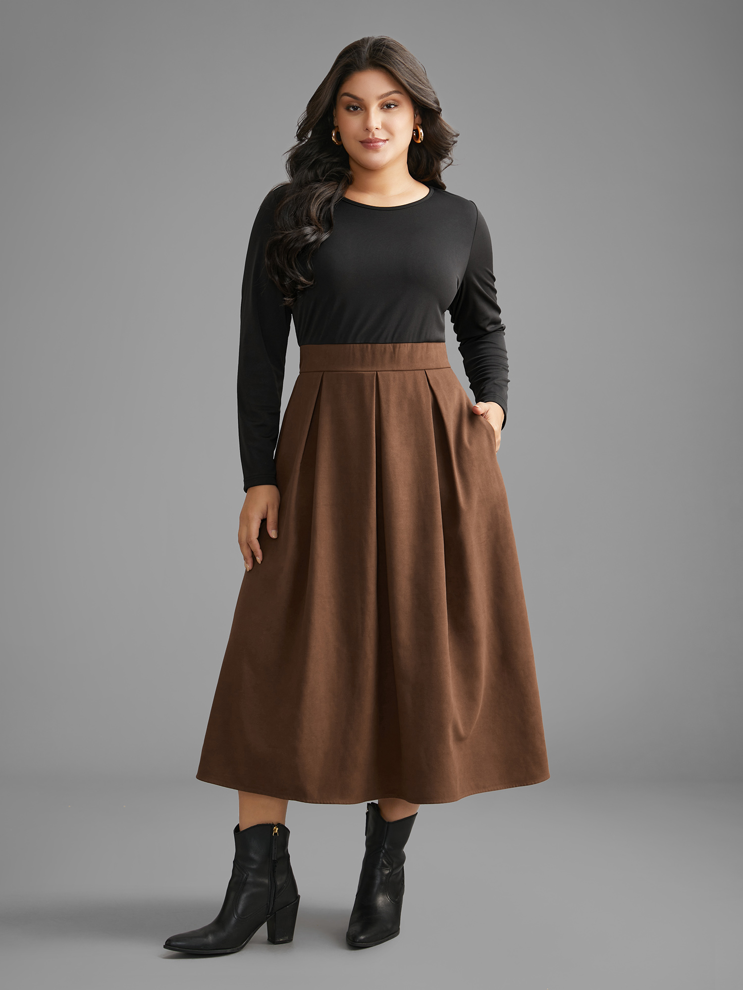 Plus Size Crew Neck Contrast Shirred Pleated Dress Browncoffeecolor Women Casual Contrast Round Neck Long Sleeve Curvy BloomChic 18-20/2X 