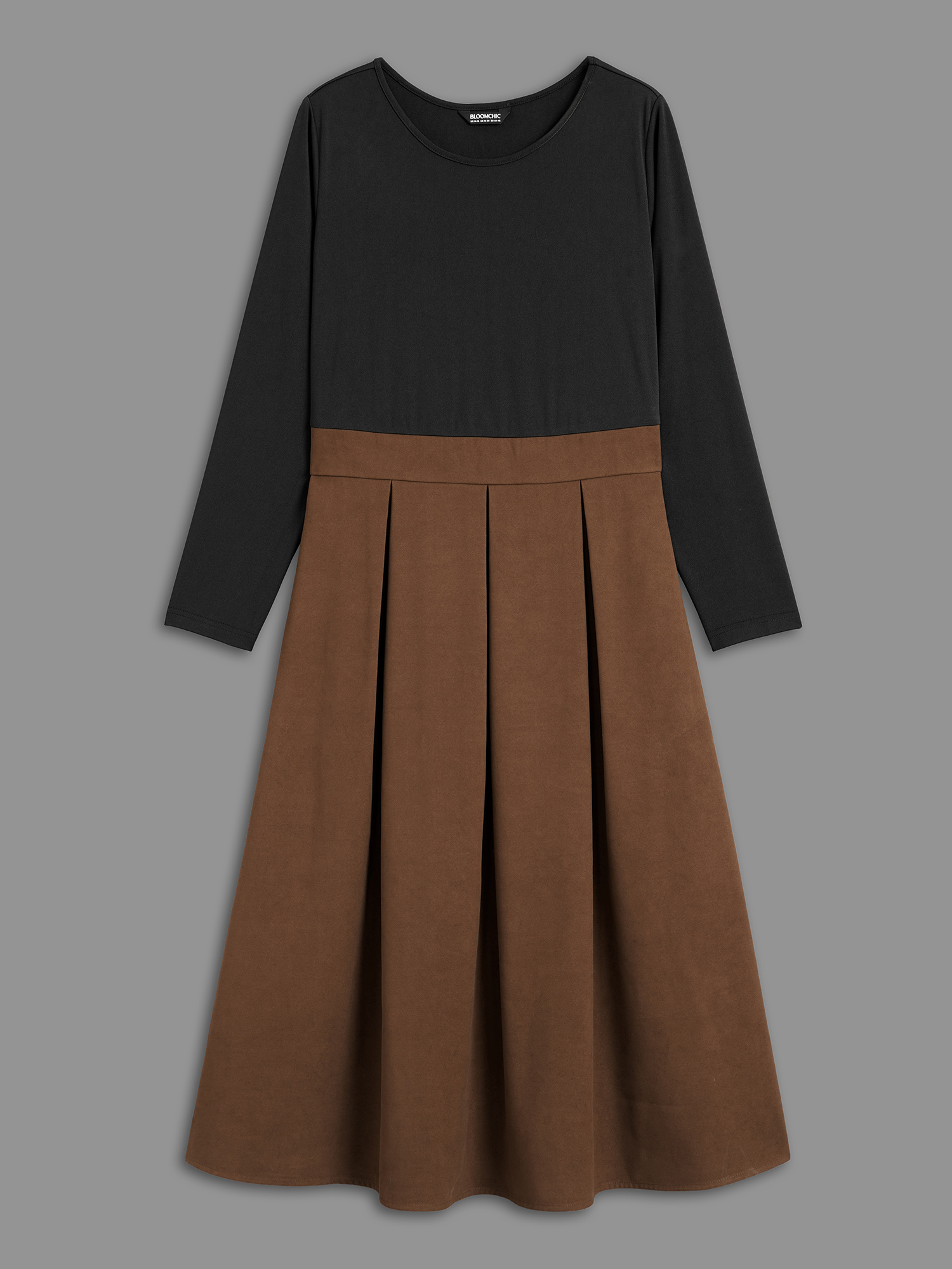 Plus Size Crew Neck Contrast Shirred Pleated Dress Browncoffeecolor Women Casual Contrast Round Neck Long Sleeve Curvy BloomChic 18-20/2X 