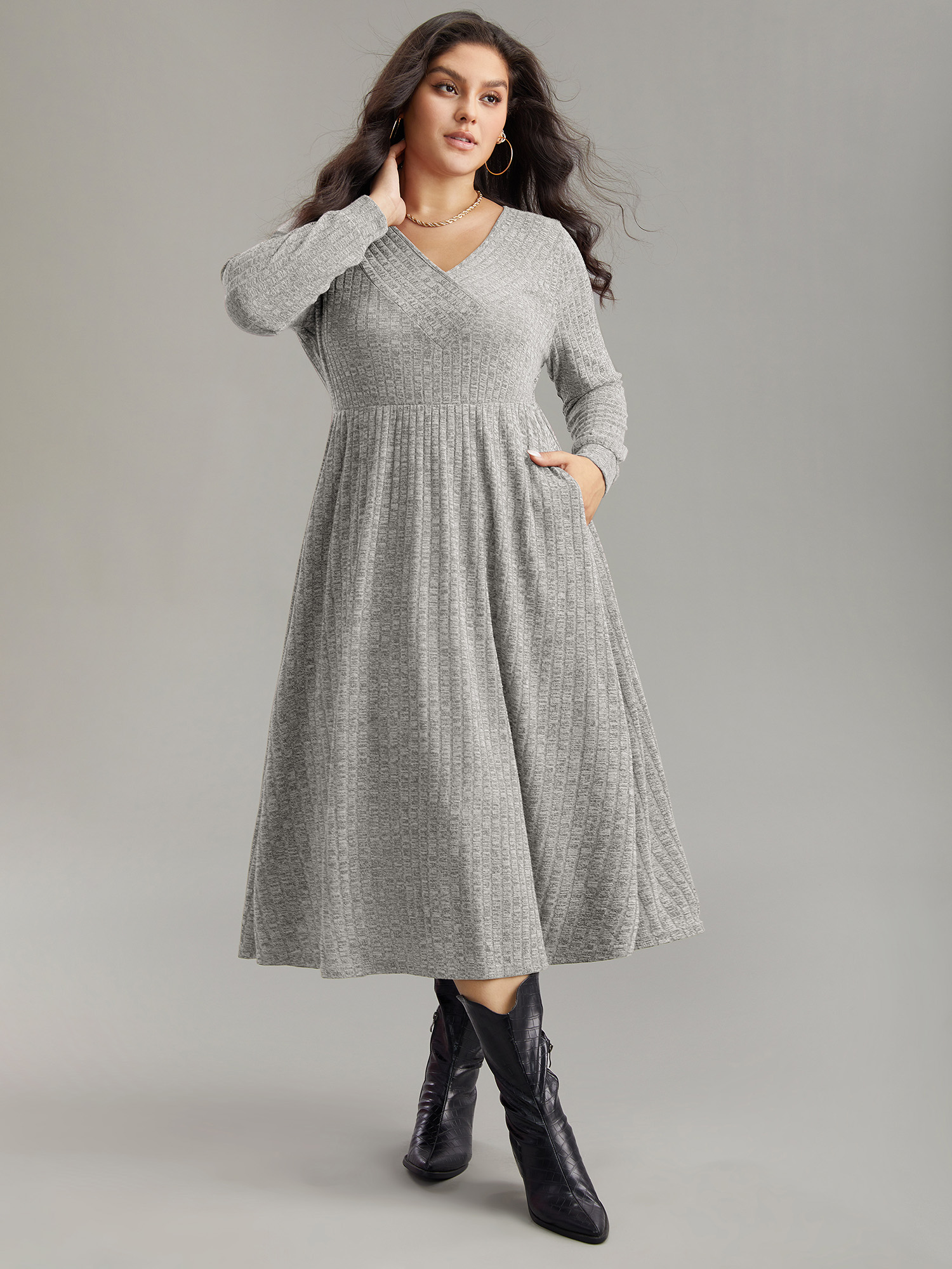 Plus Size Rib Knit Plain Plisse Long Sleeve Dress LightGray Women Casual Rib Knit V-neck Long Sleeve Curvy Midi Dress BloomChic 22-24/3X 