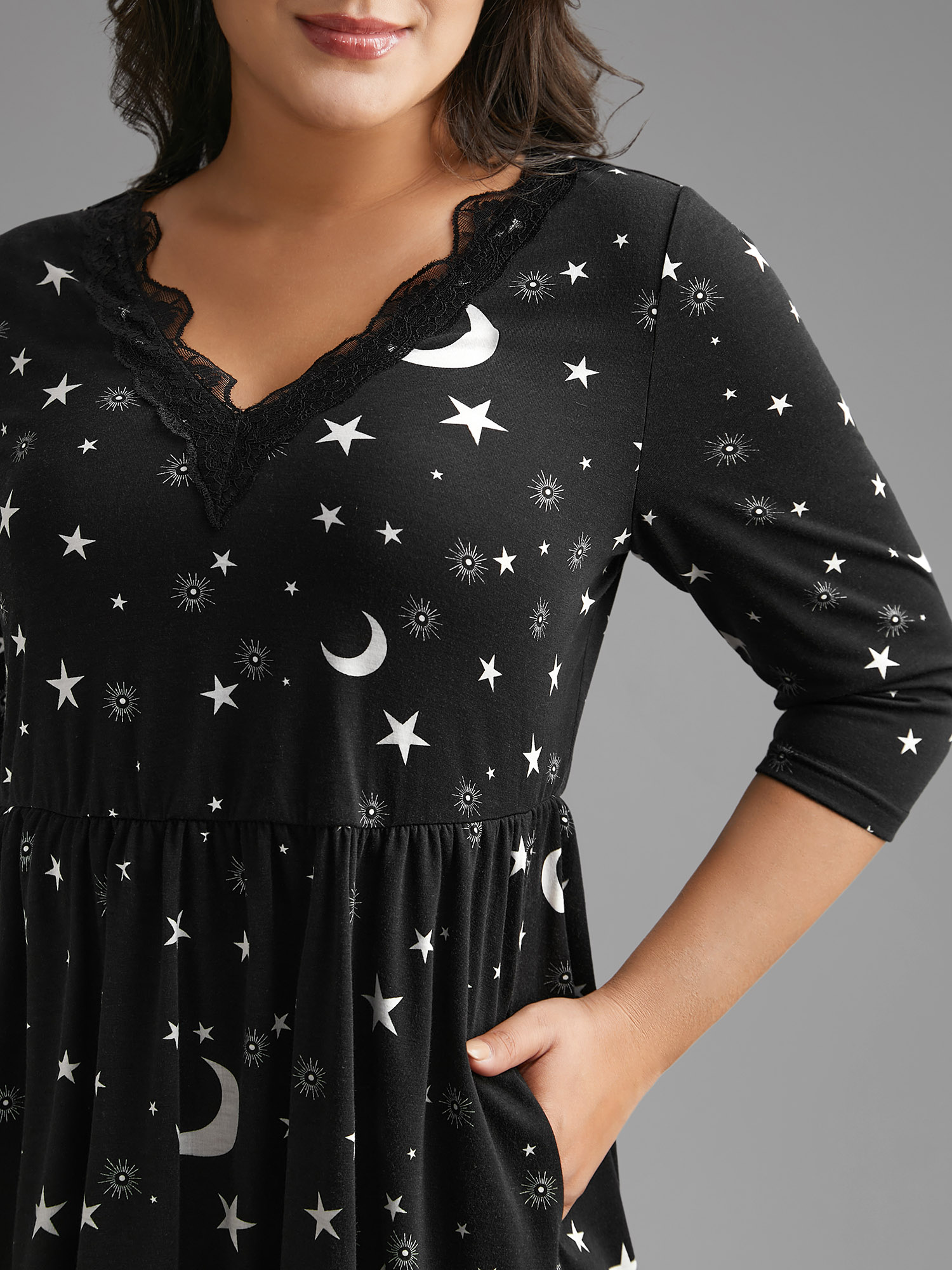 

Plus Size Moon & Star Print Lace Trim Sleep Dress Black Elbow-length sleeve V-neck Lounge Everyday  Bloomchic