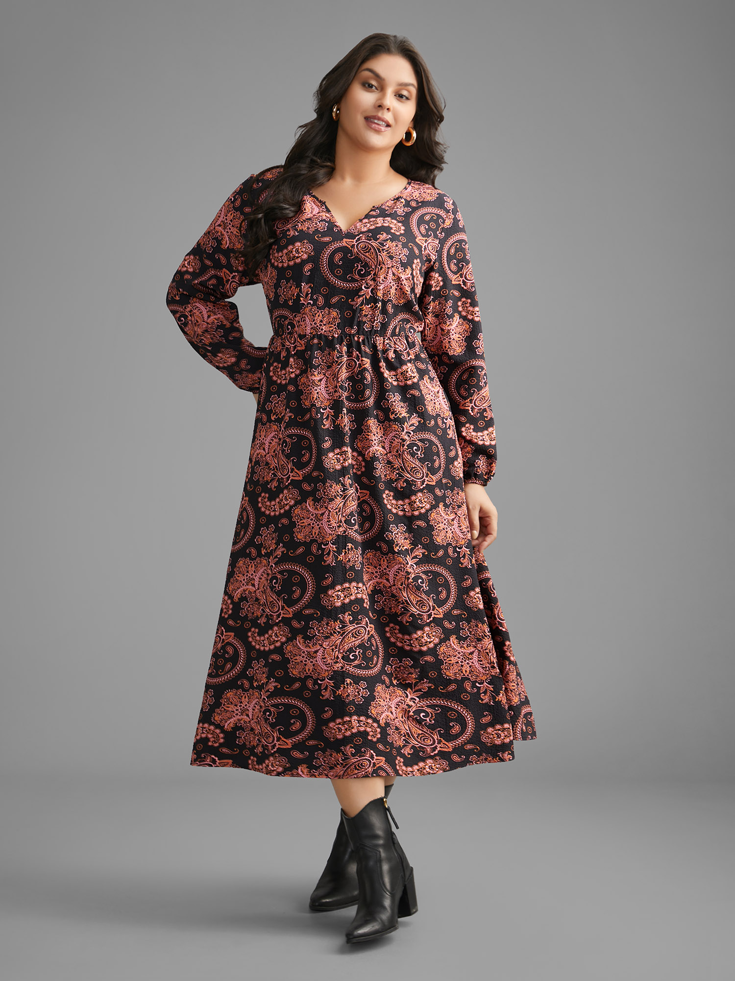 

Plus Size Boho Print Notched Collar Lantern Sleeve Dress BlackFlower Women Resort Non Notched collar Long Sleeve Curvy BloomChic