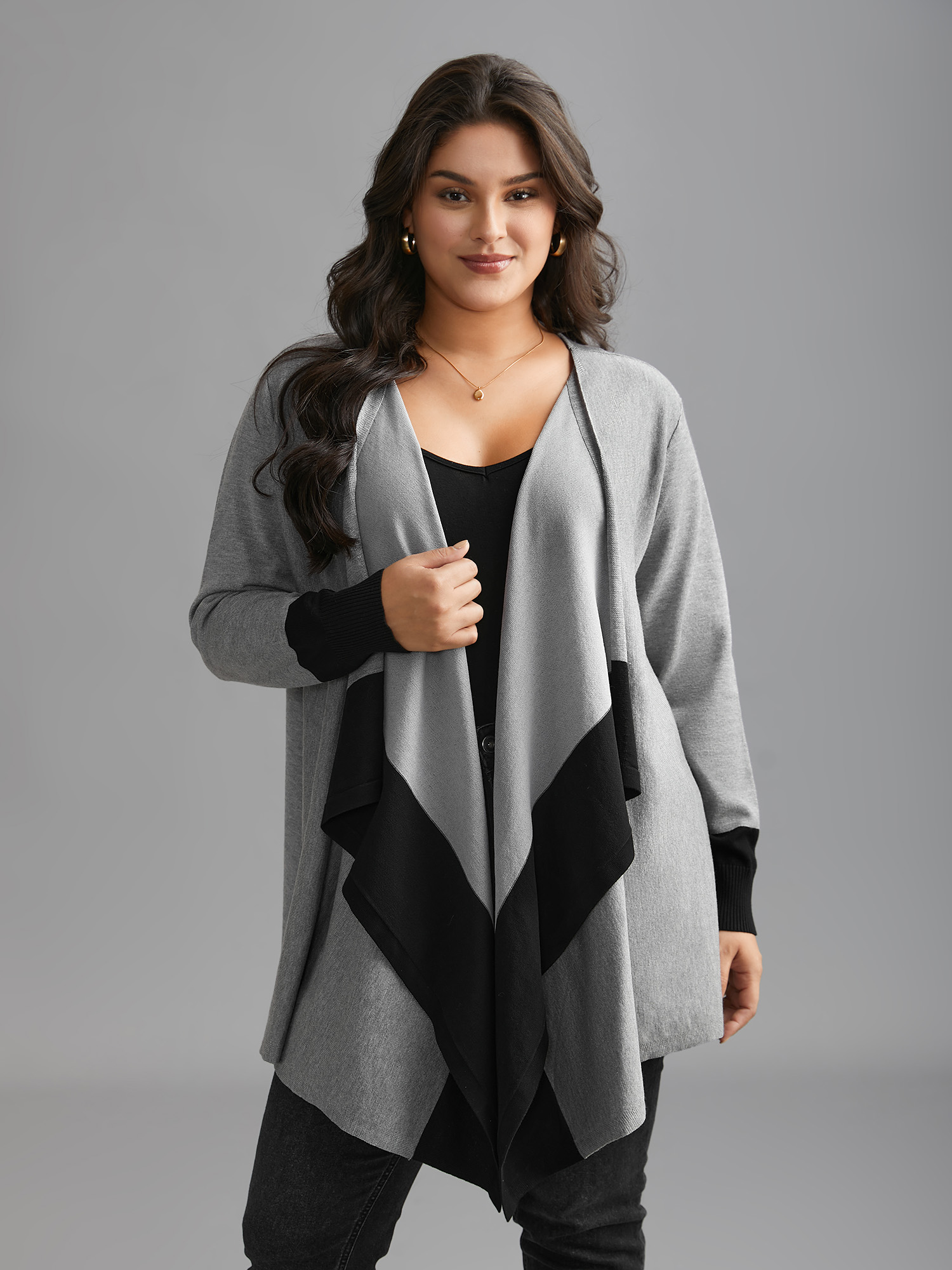 

Plus Size Contrast Kimono Collar Asymmetrical Hem Cardigan Mediumgray Women Casual Loose Long Sleeve Everyday Cardigans BloomChic