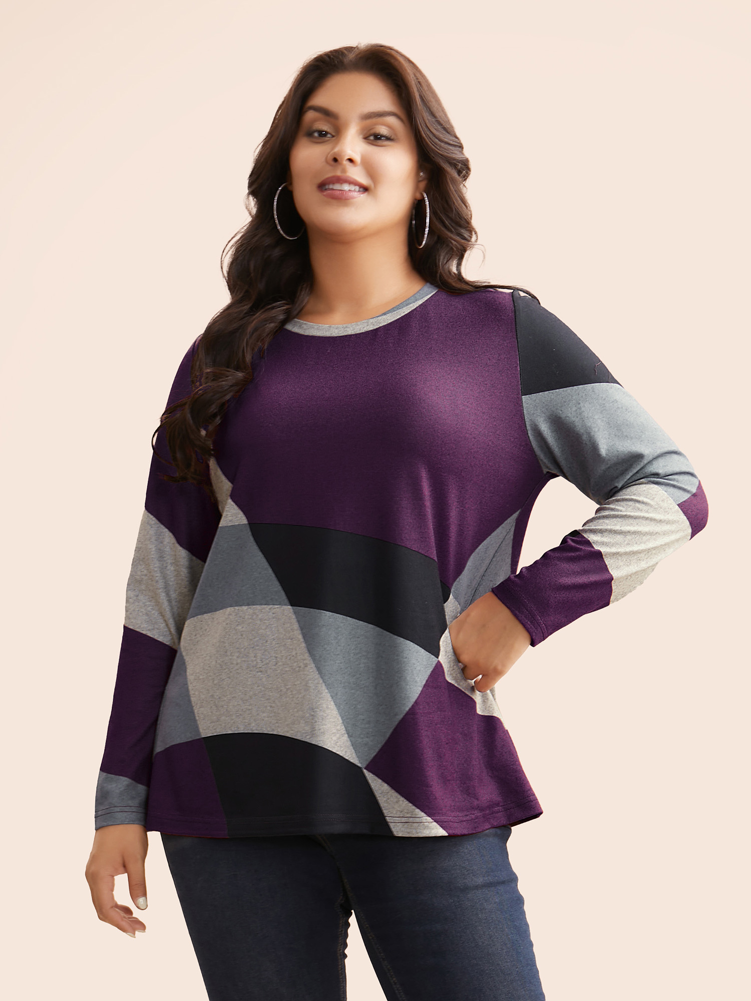 Plus Size Round Neck Colorblock Contrast T-shirt Eggplant Women Casual Contrast Non Everyday T-shirts BloomChic 28/5X 