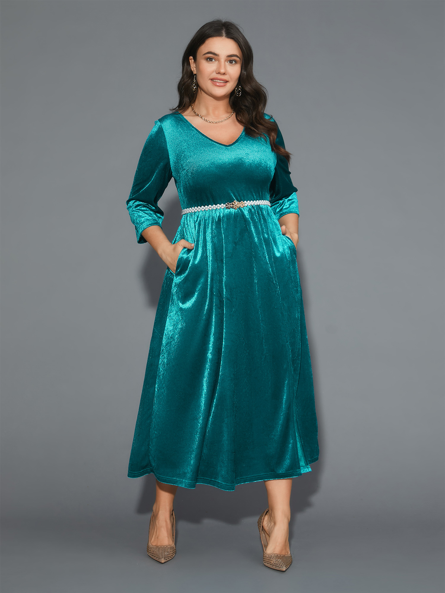 Side view of BloomChic Women's Plus Size Velvet V-Neck Side Slit Maxi Dress Aegean Party Maxi Texture 28/5X