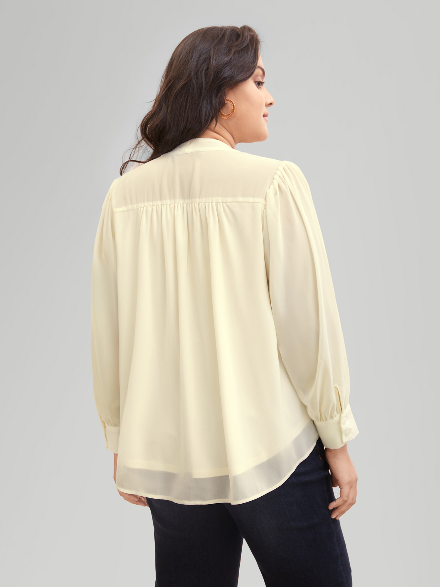 

Plus Size Chiffon Draped Collar Pleated Blouse Ivory Long Sleeve Ribbon-tied collar Resort Shirts