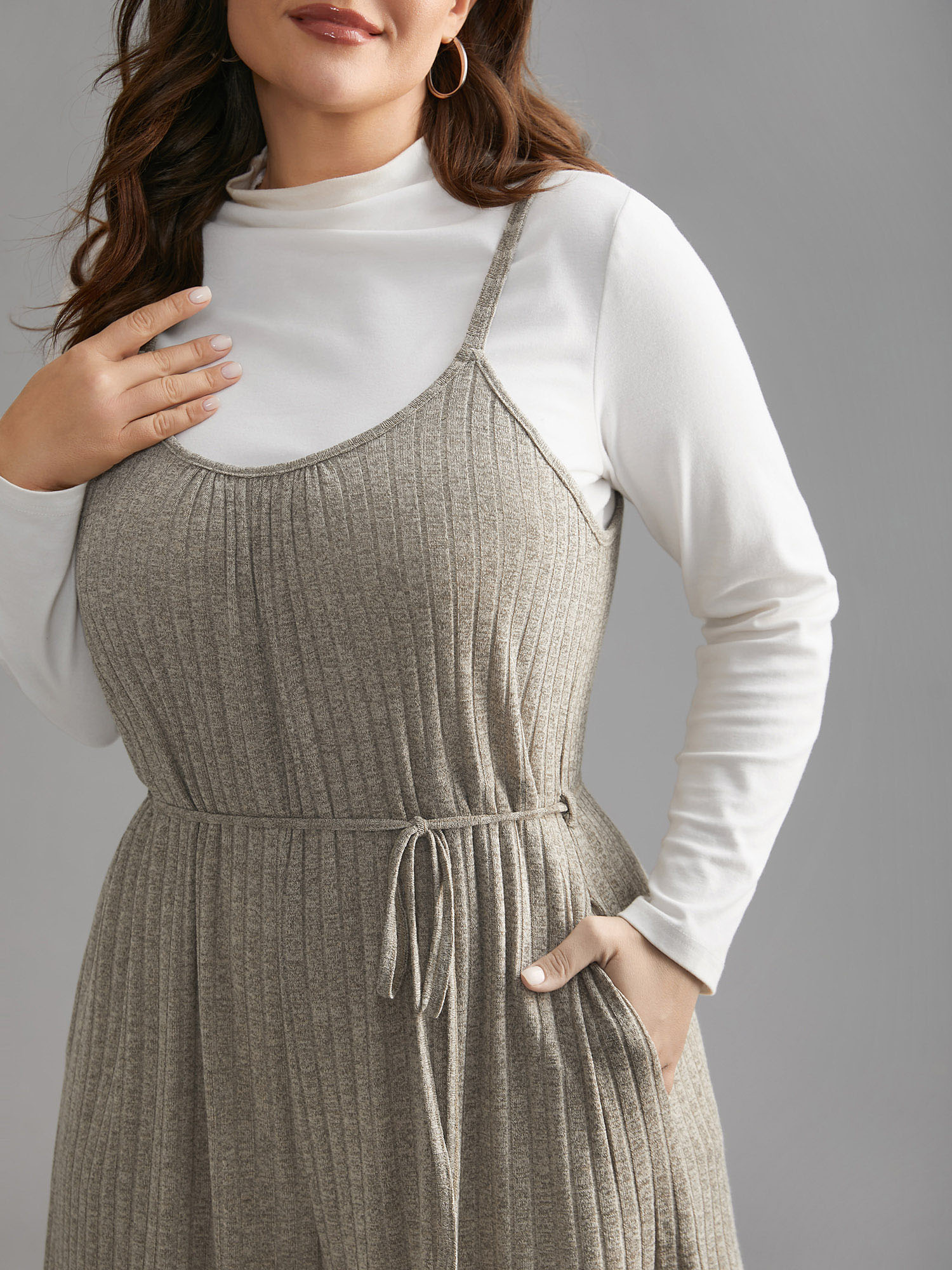 Plus Size Champagne Textured Waist-Tie Pockets Jumpsuit Women Lounge Sleeveless U-neck Everyday Loose Jumpsuits BloomChic 26/4X 