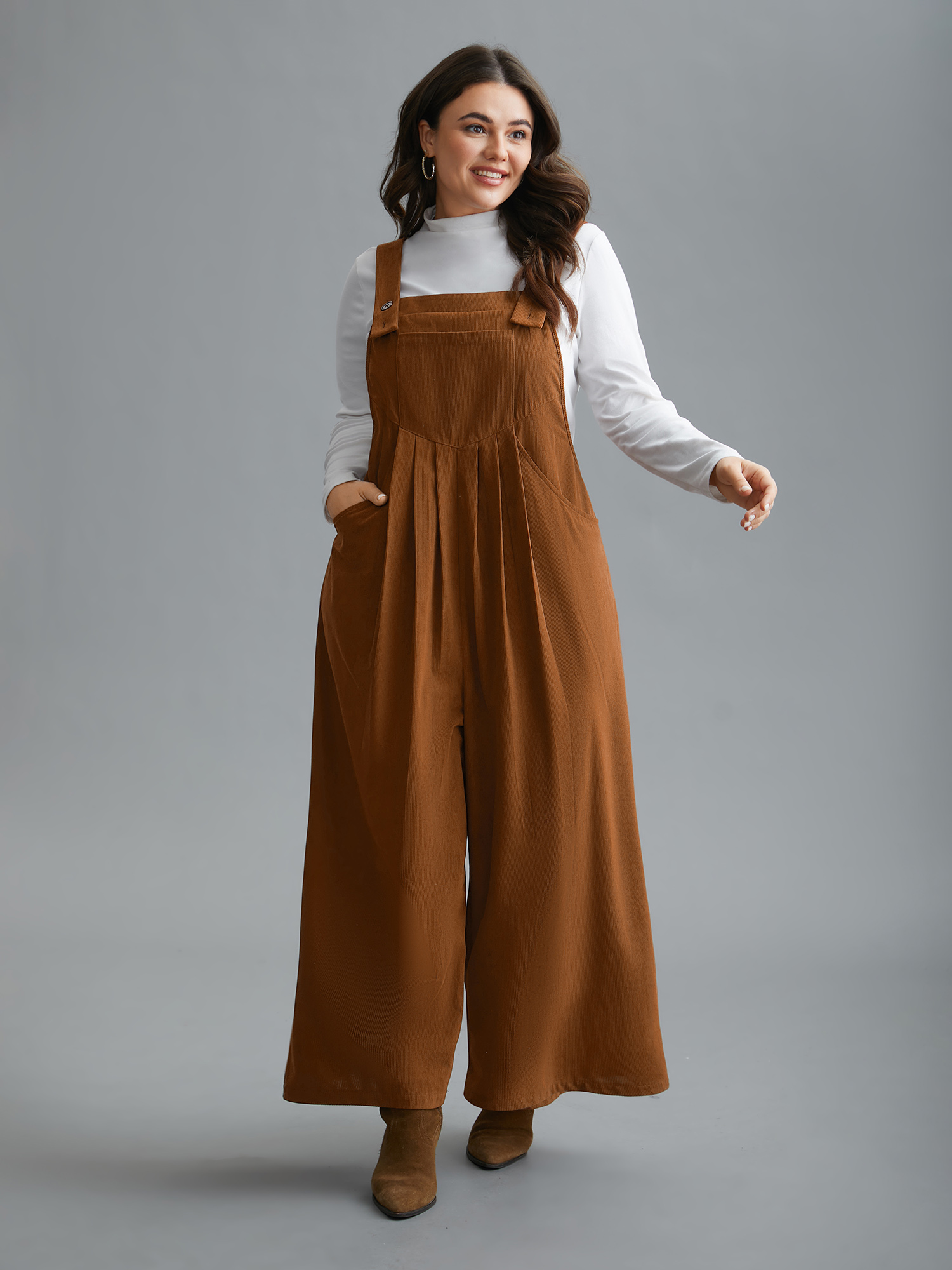 

Plus Size Yellowishbrown Plain Chest Pocket Pleated Jumpsuit Women Casual Sleeveless Non Everyday Loose Jumpsuits BloomChic