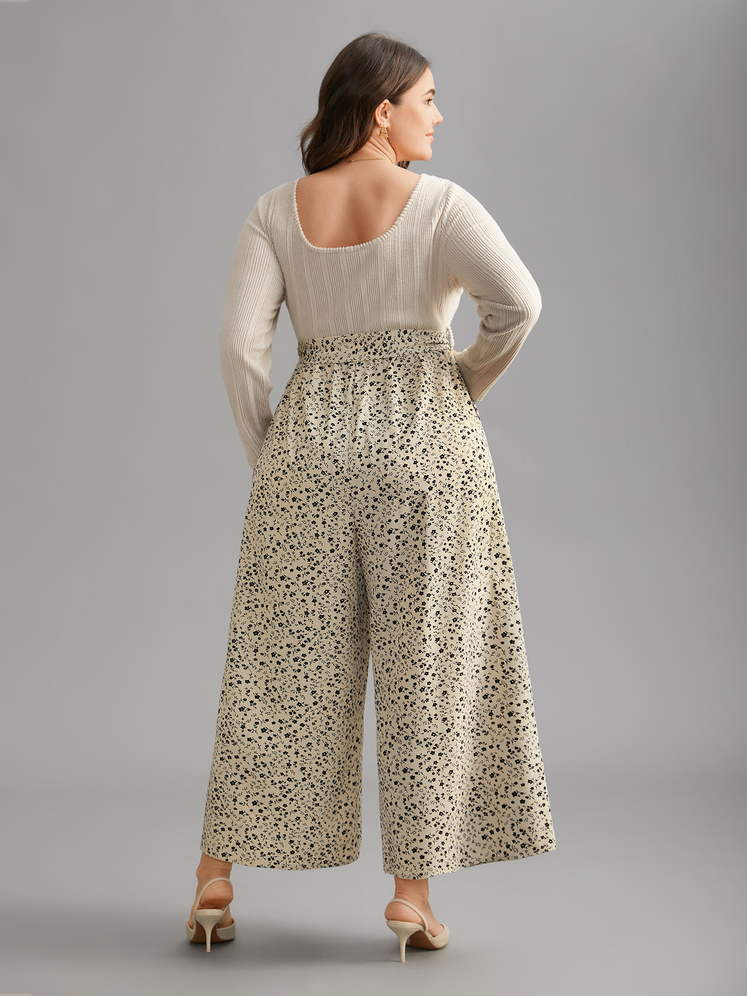 Plus Size Apricot Textured Square Neck Belted Floral Jumpsuit Women Elegant Long Sleeve Square Neck Everyday Loose Jumpsuits BloomChic 12/L 