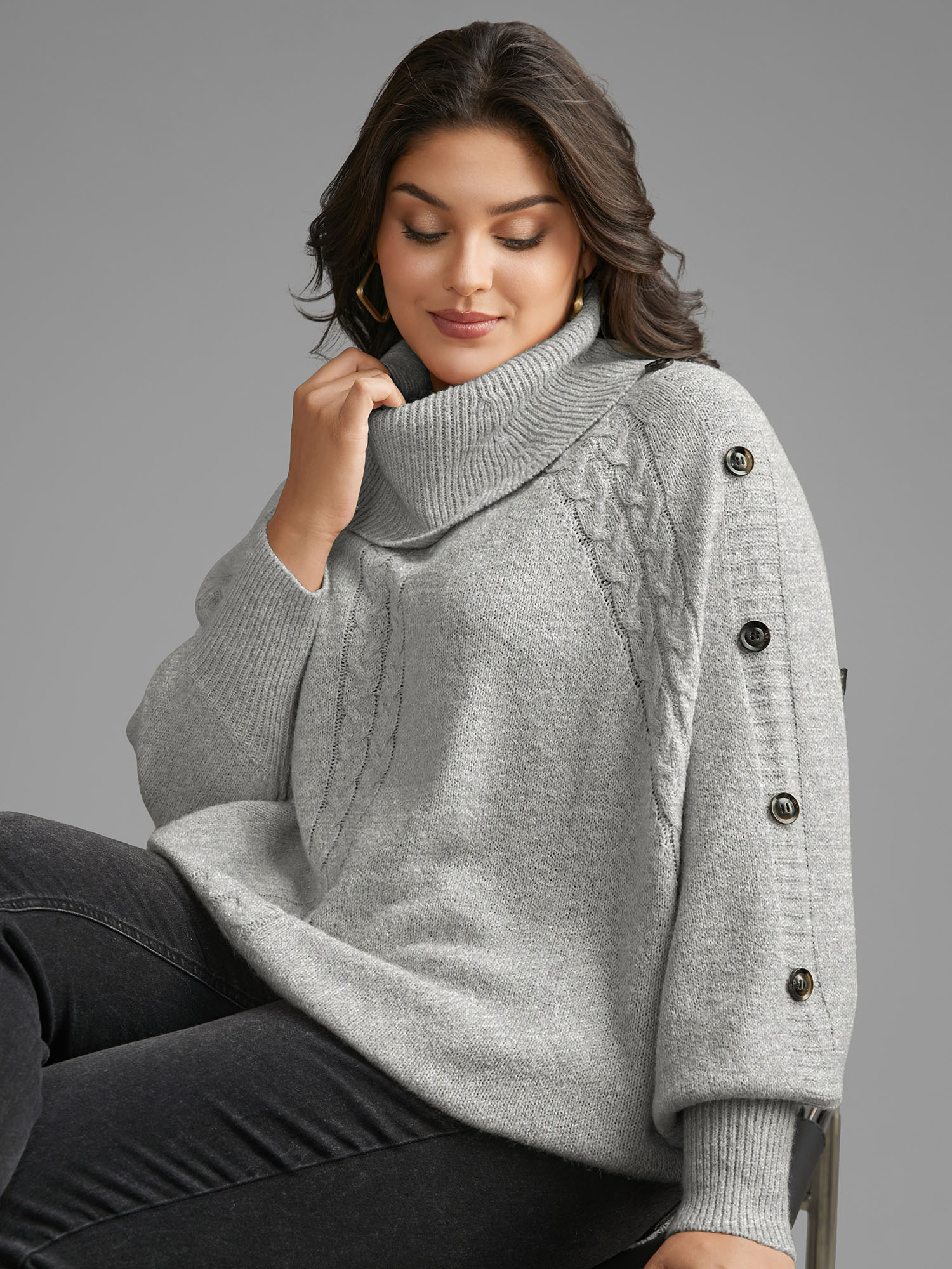 

Plus Size Turtleneck Cable Knit Asymmetrical Hem Pullover LightGray Women Casual Loose Long Sleeve Ruffled collar Everyday Pullovers BloomChic